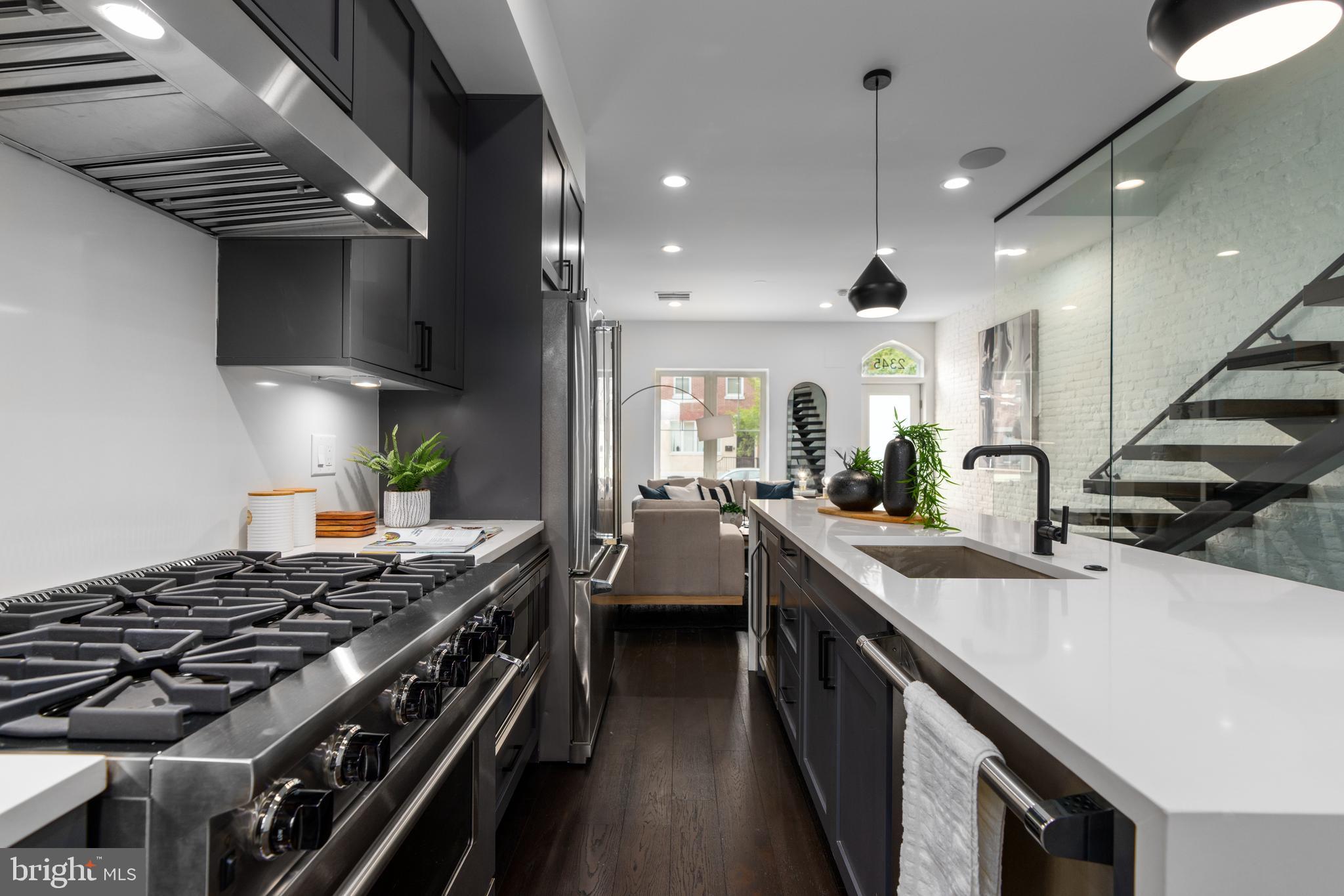 GRADUATE HOSPITAL - Residential