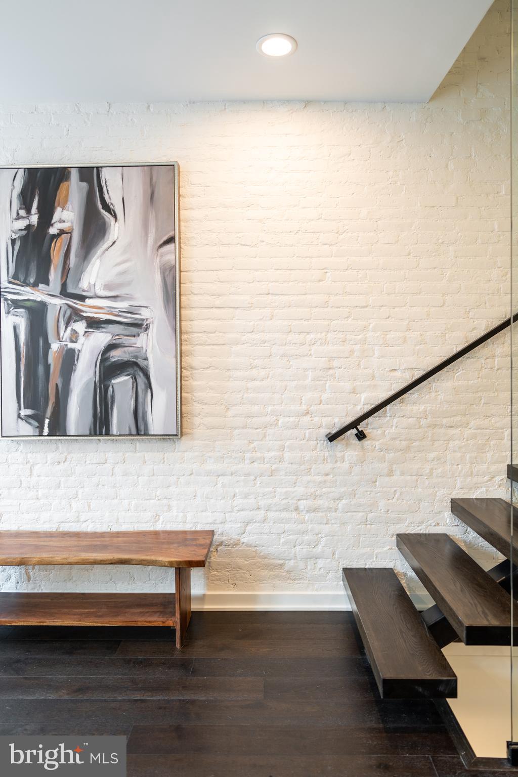 GRADUATE HOSPITAL - Residential