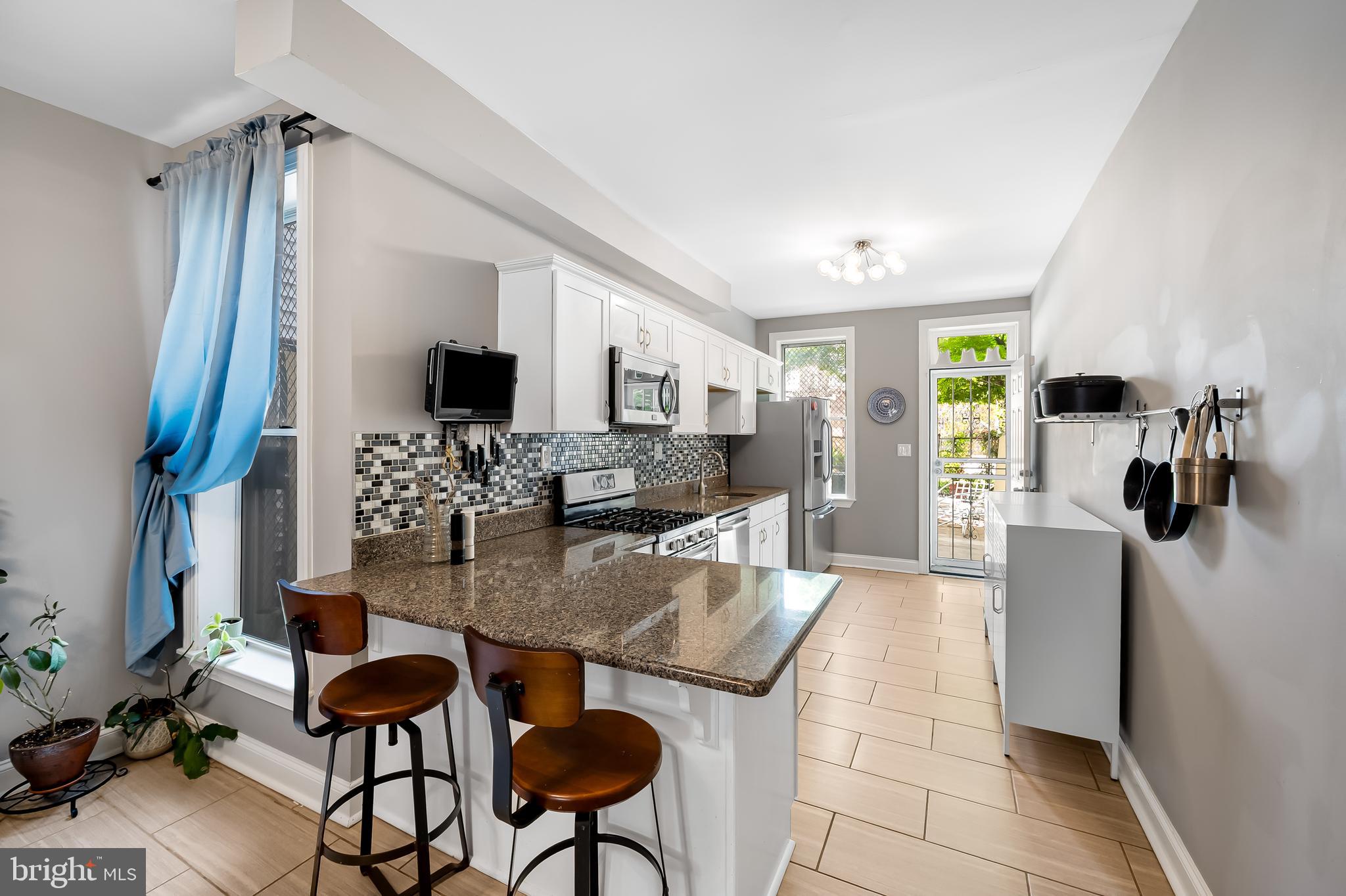 RESERVOIR HILL - Residential