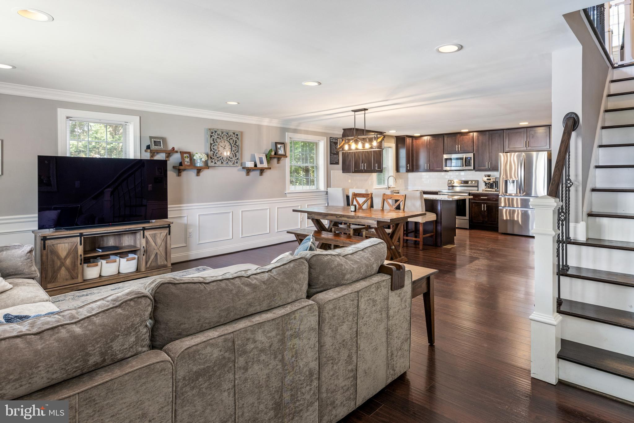 FORDS EDGE - Residential