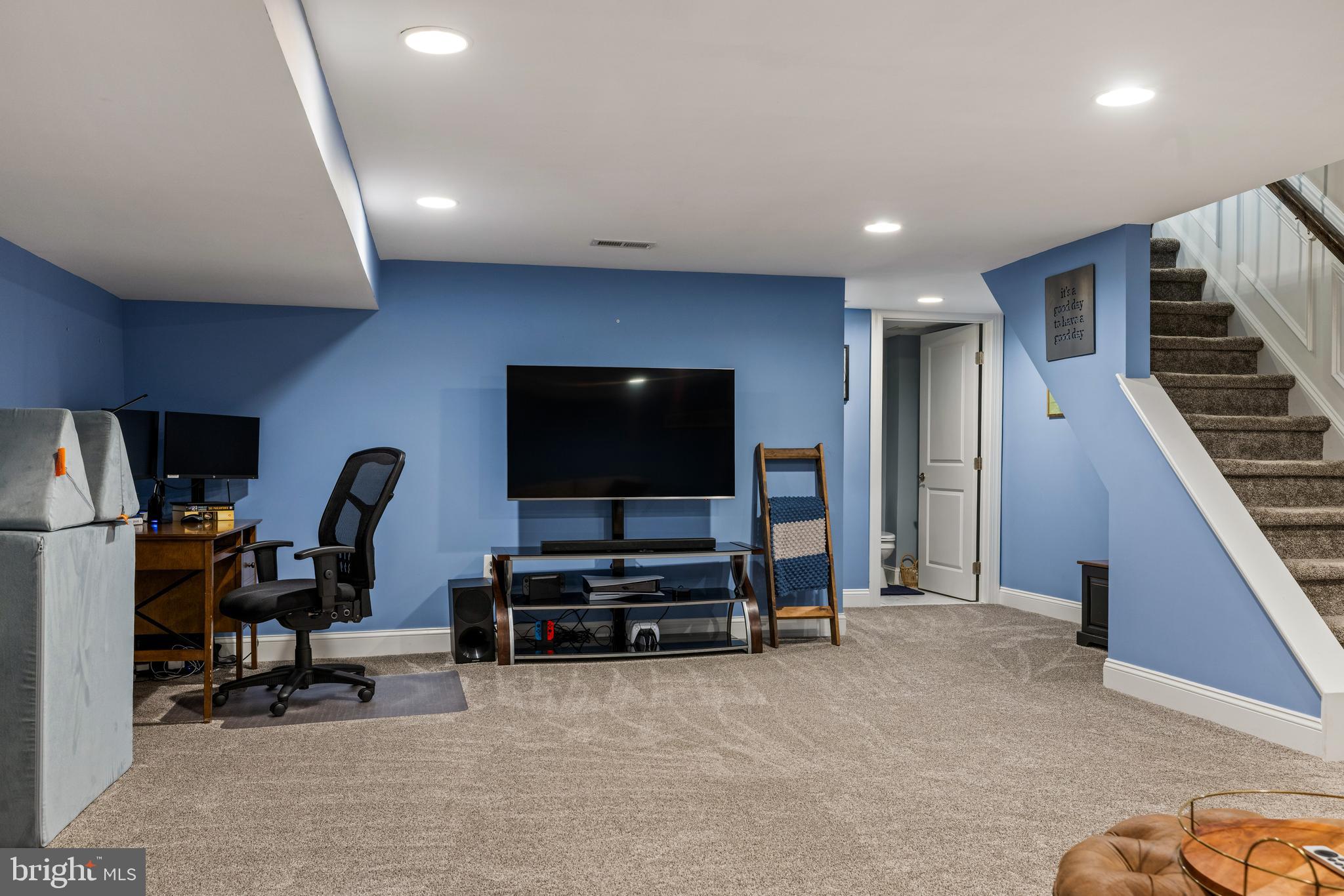 FORDS EDGE - Residential