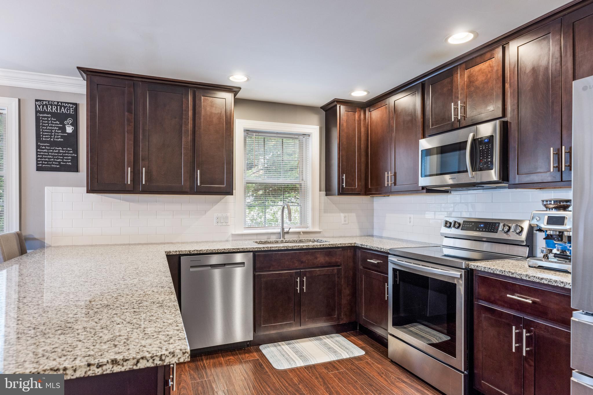 FORDS EDGE - Residential