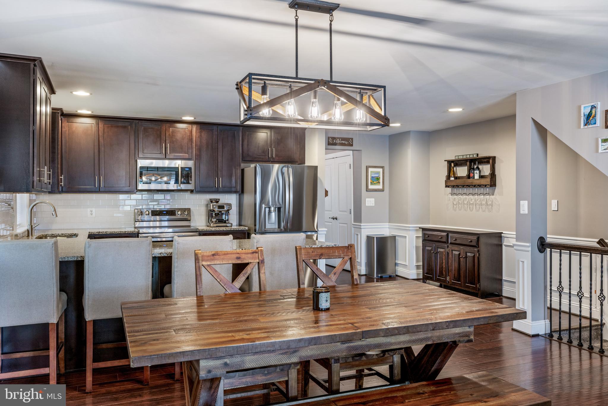 FORDS EDGE - Residential