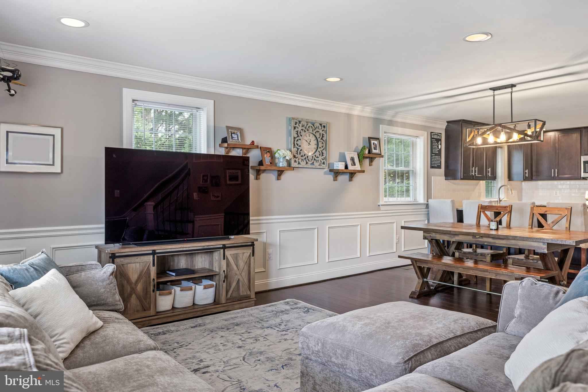 FORDS EDGE - Residential