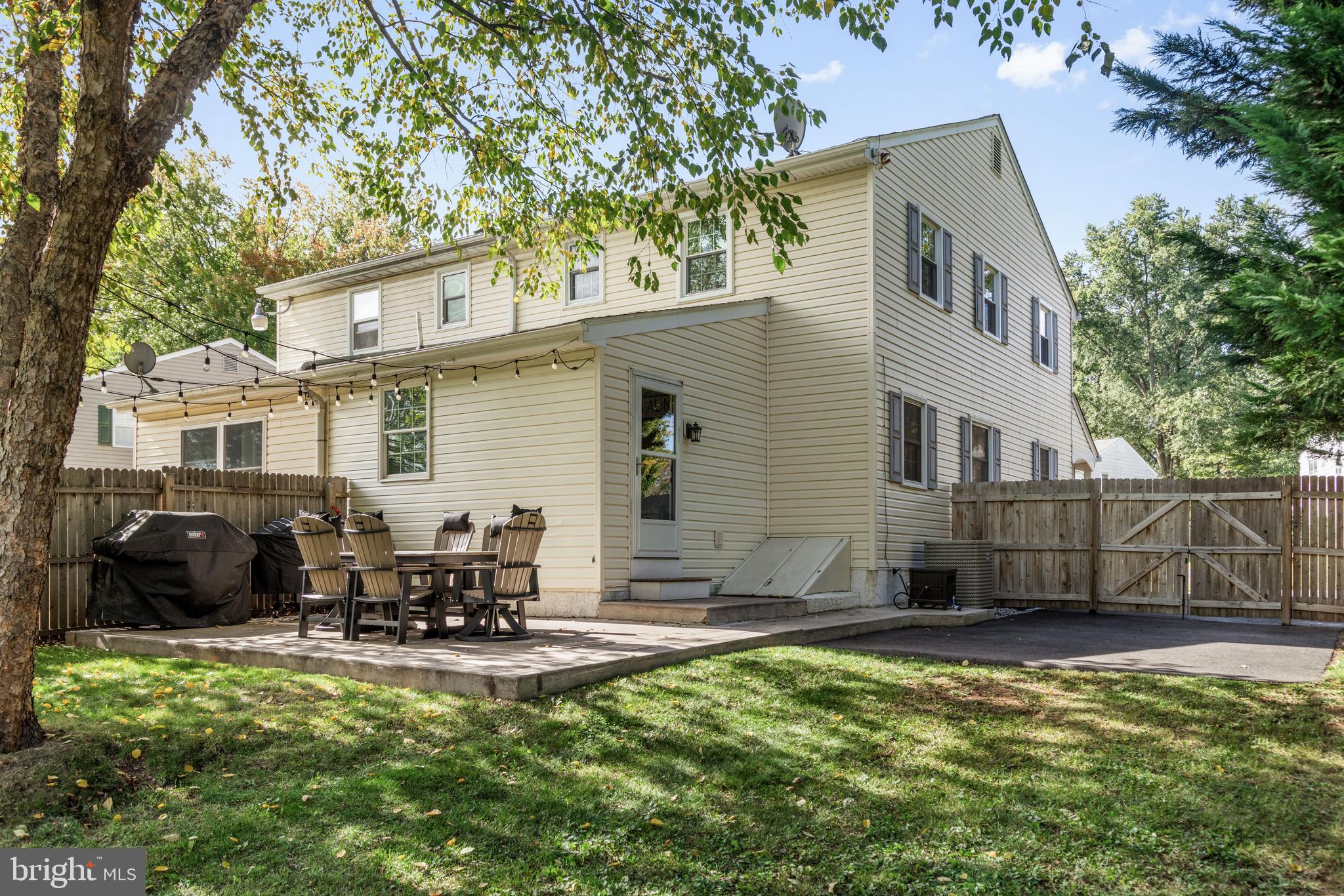 FORDS EDGE - Residential