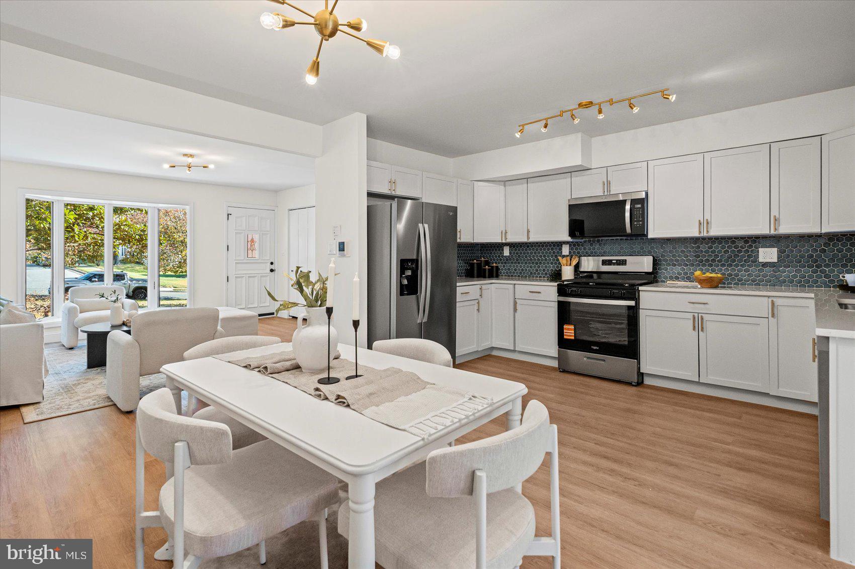 SCOTTS HILL - Residential