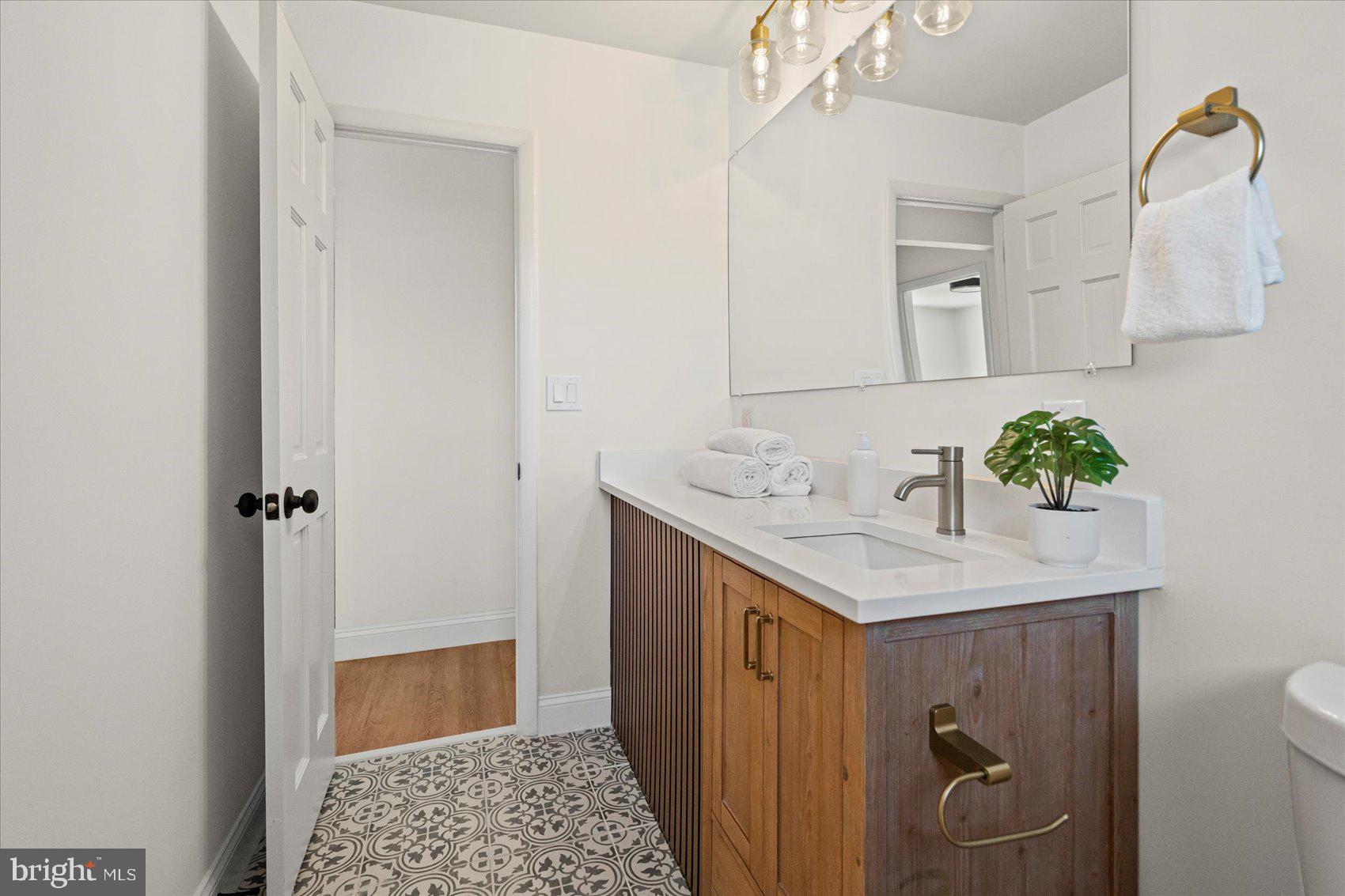 SCOTTS HILL - Residential