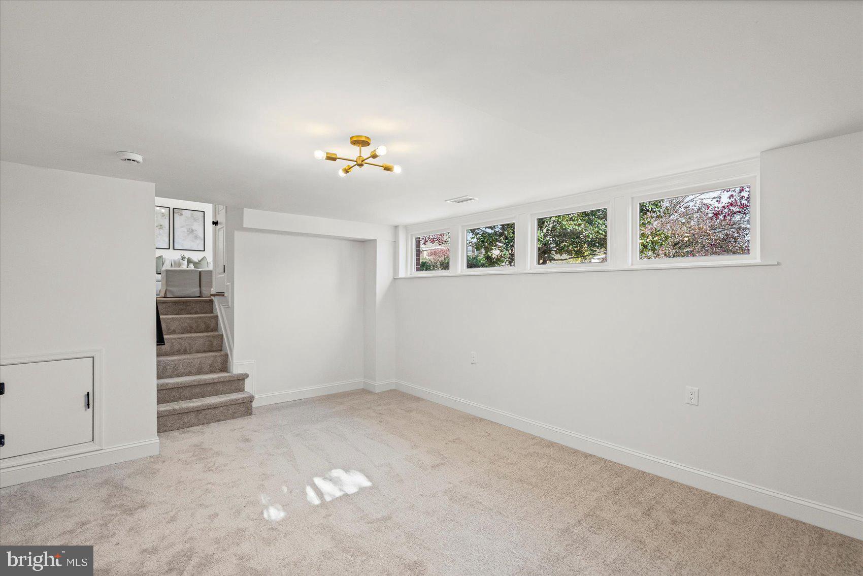 SCOTTS HILL - Residential