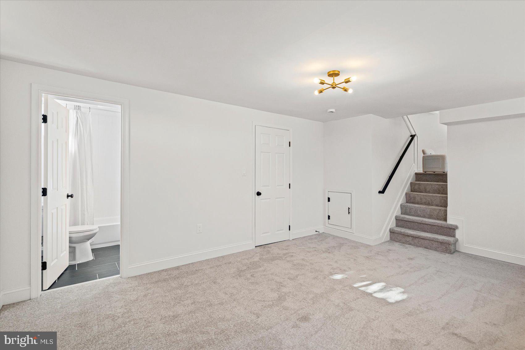 SCOTTS HILL - Residential