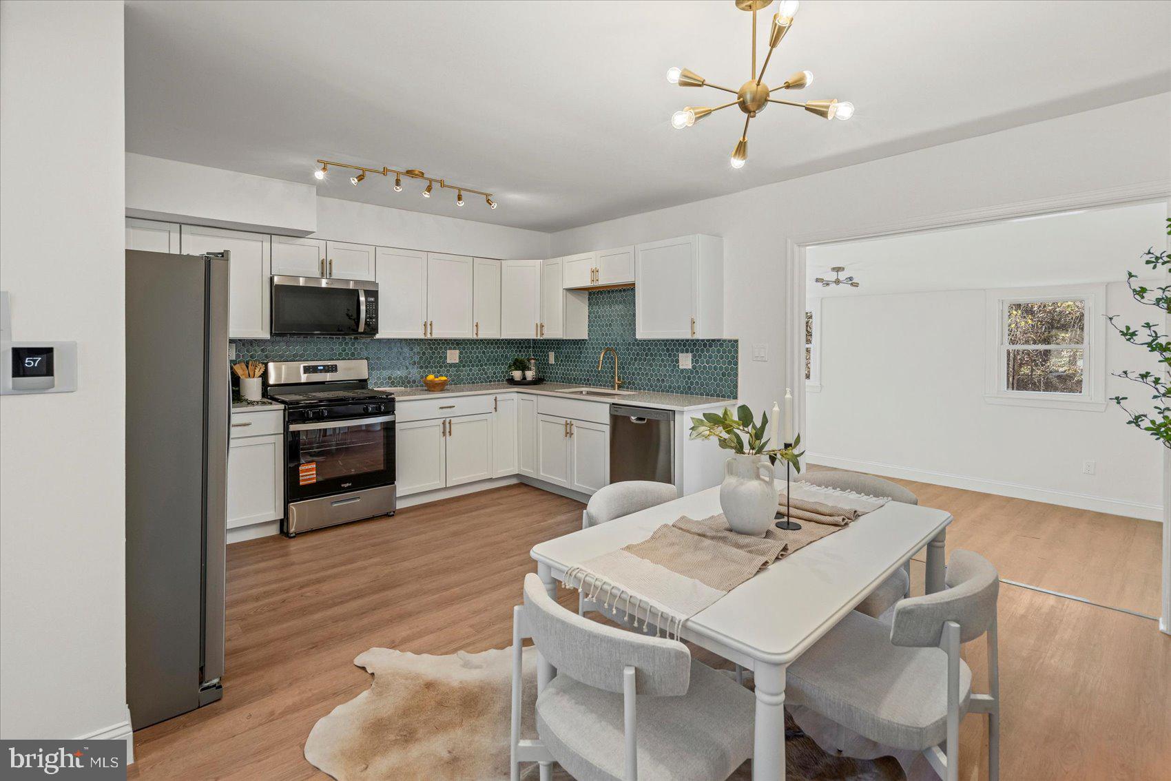 SCOTTS HILL - Residential