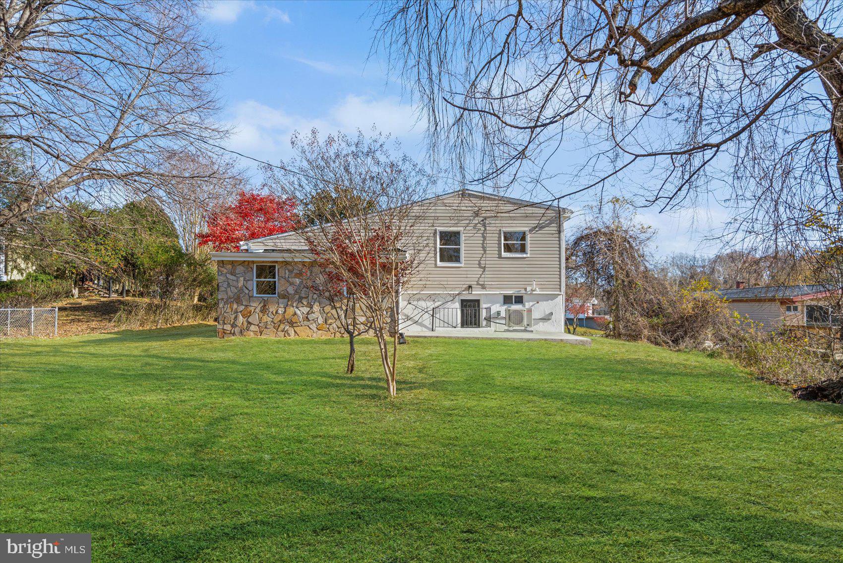 SCOTTS HILL - Residential