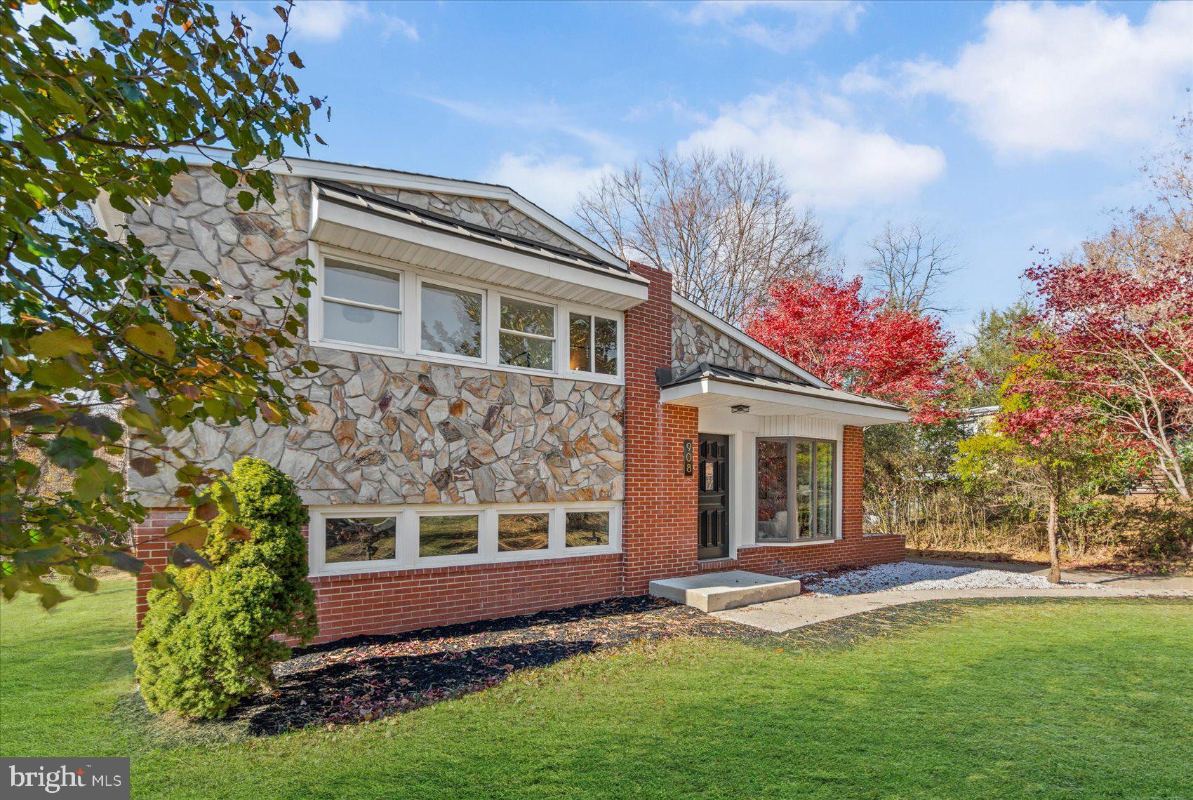 SCOTTS HILL - Residential