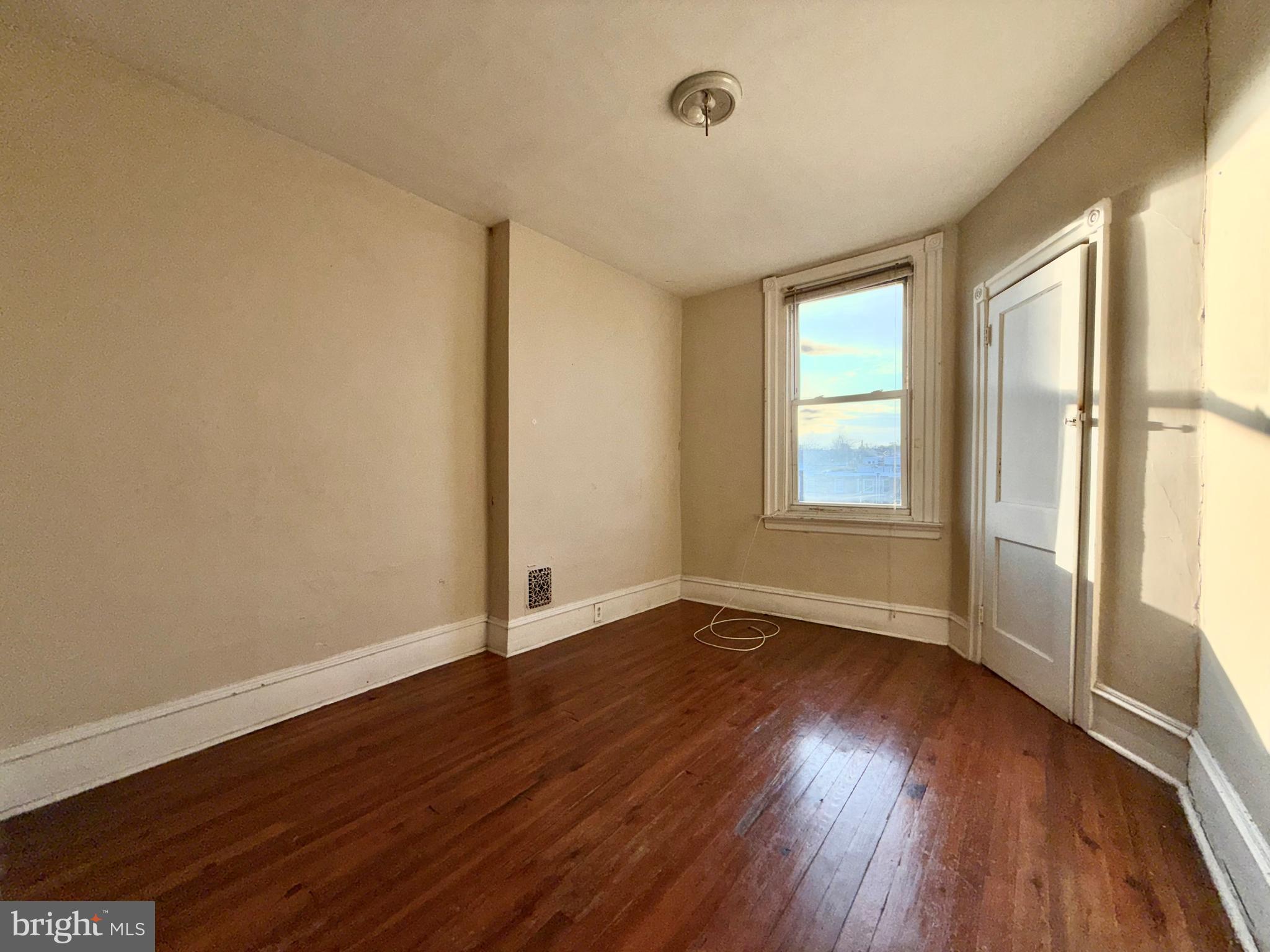 FRANKFORD - Residential