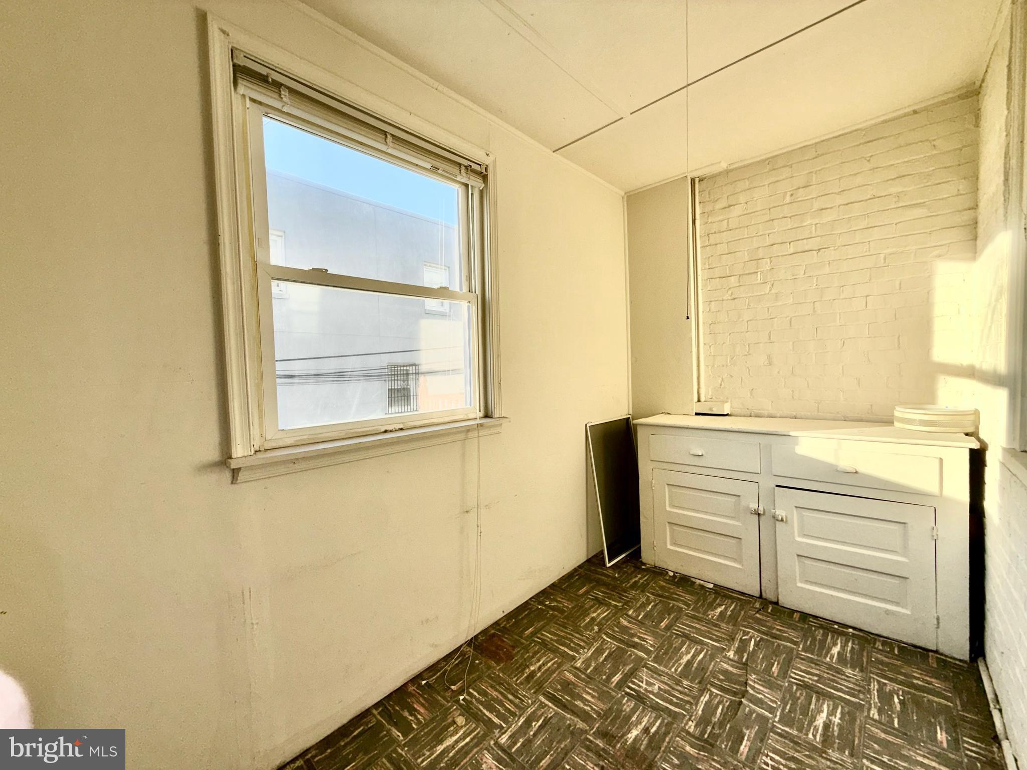 FRANKFORD - Residential