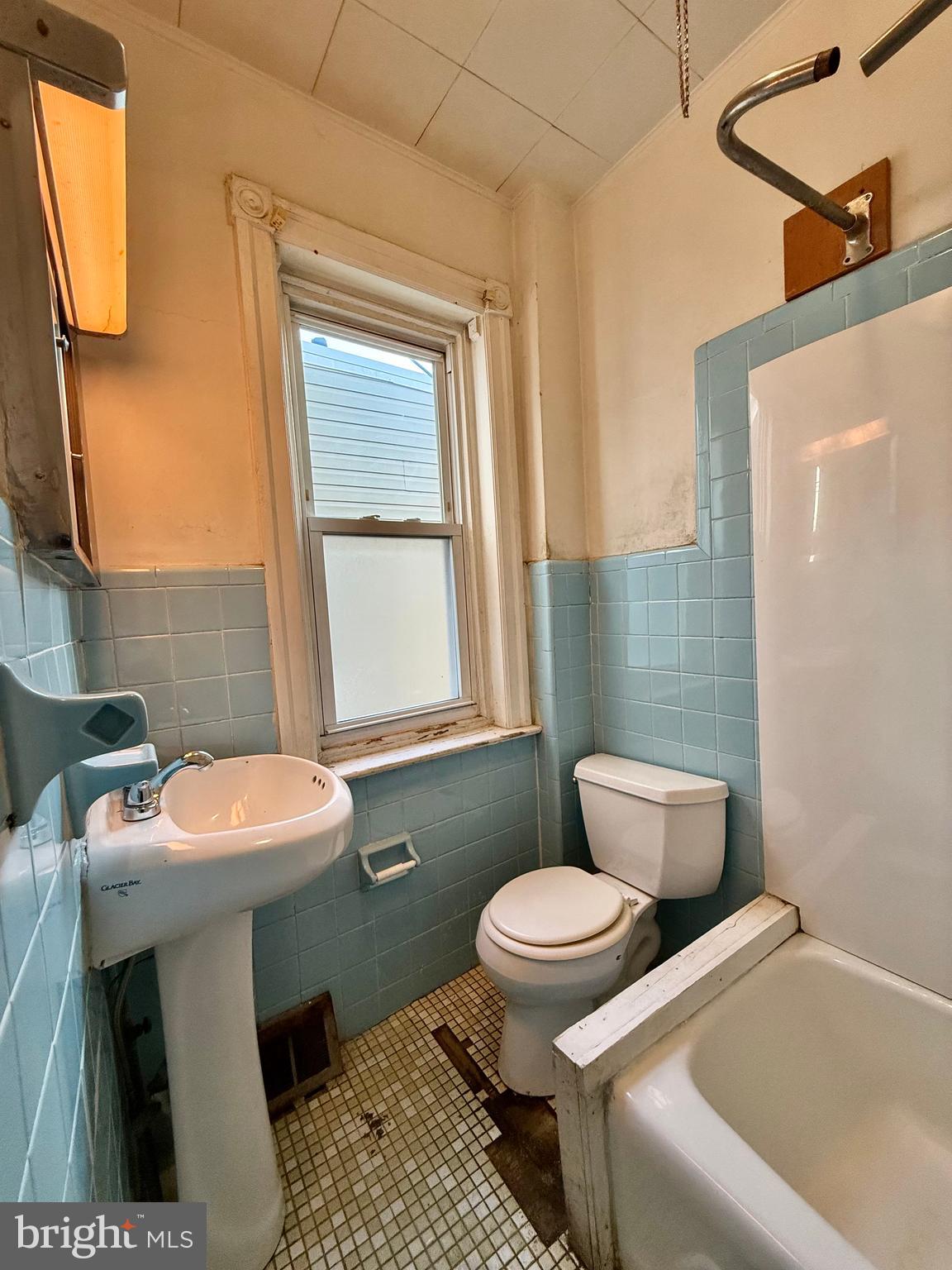 FRANKFORD - Residential