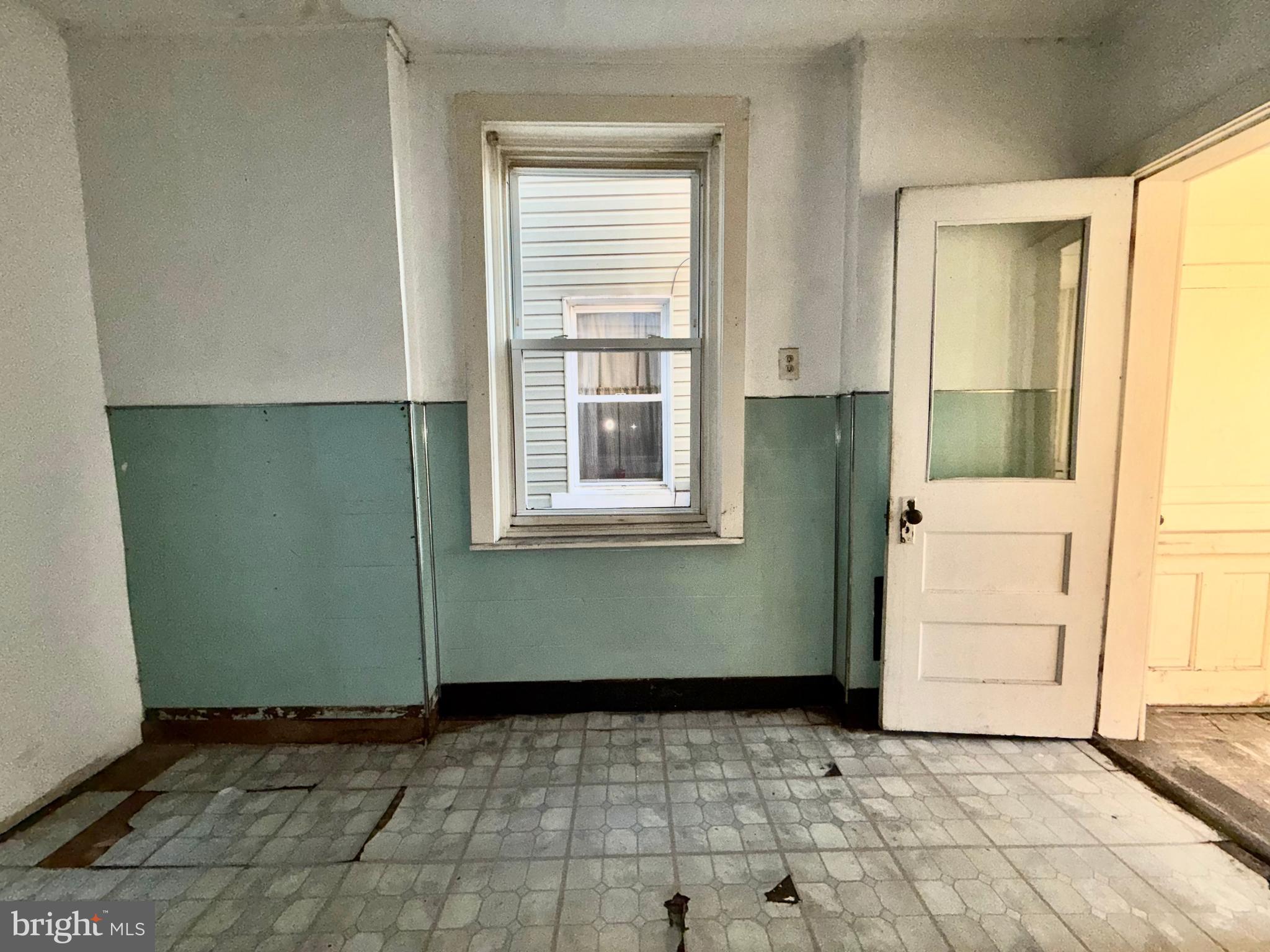 FRANKFORD - Residential