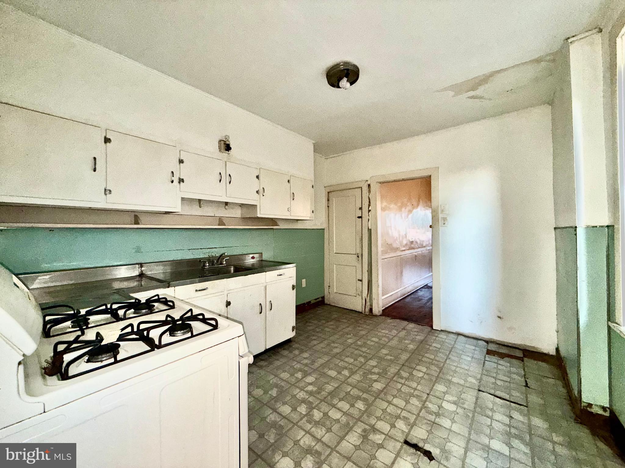 FRANKFORD - Residential