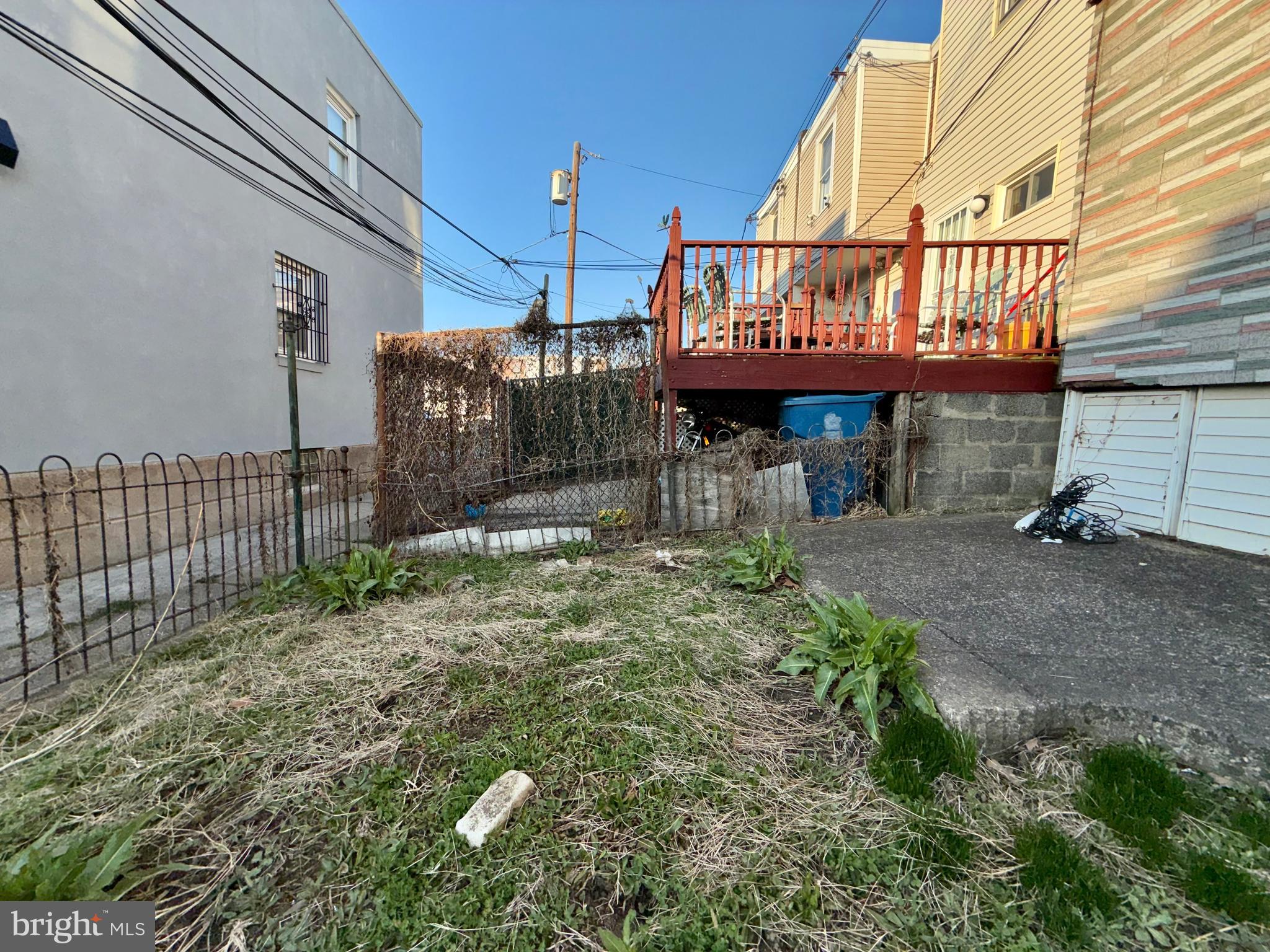 FRANKFORD - Residential