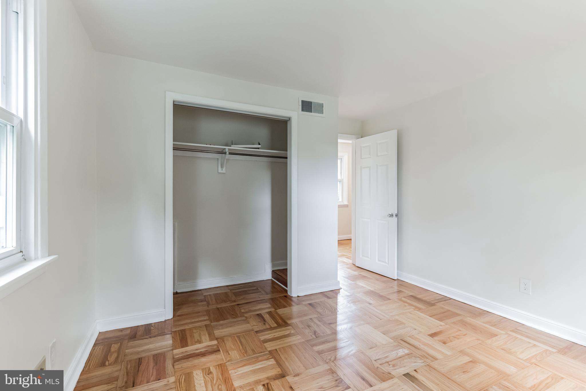 MERMAID ESTATES - Residential Lease