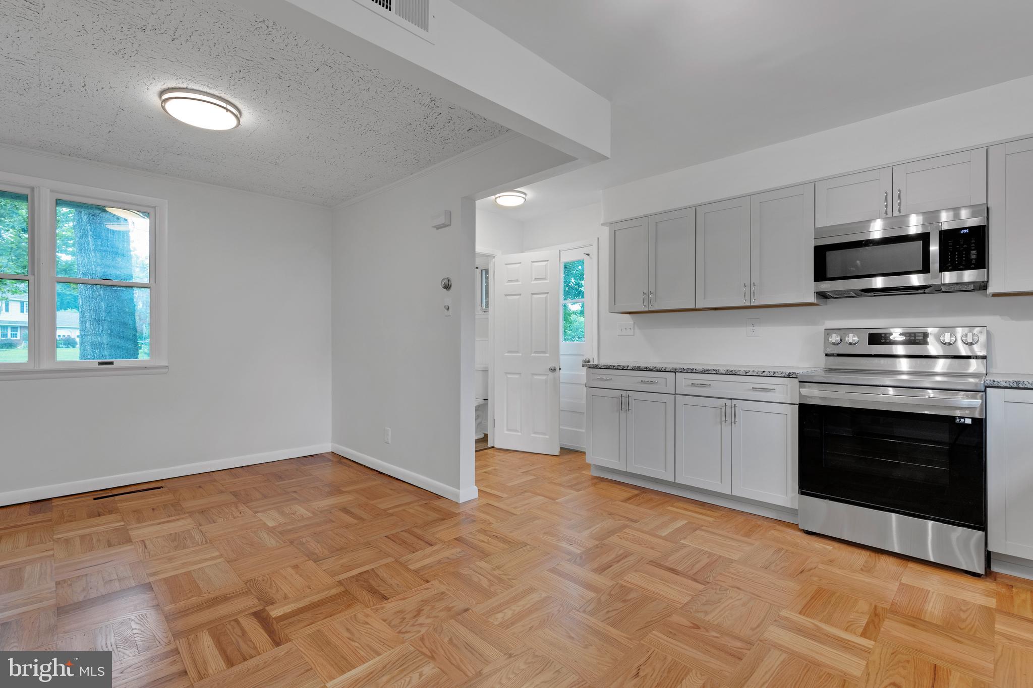 MERMAID ESTATES - Residential Lease