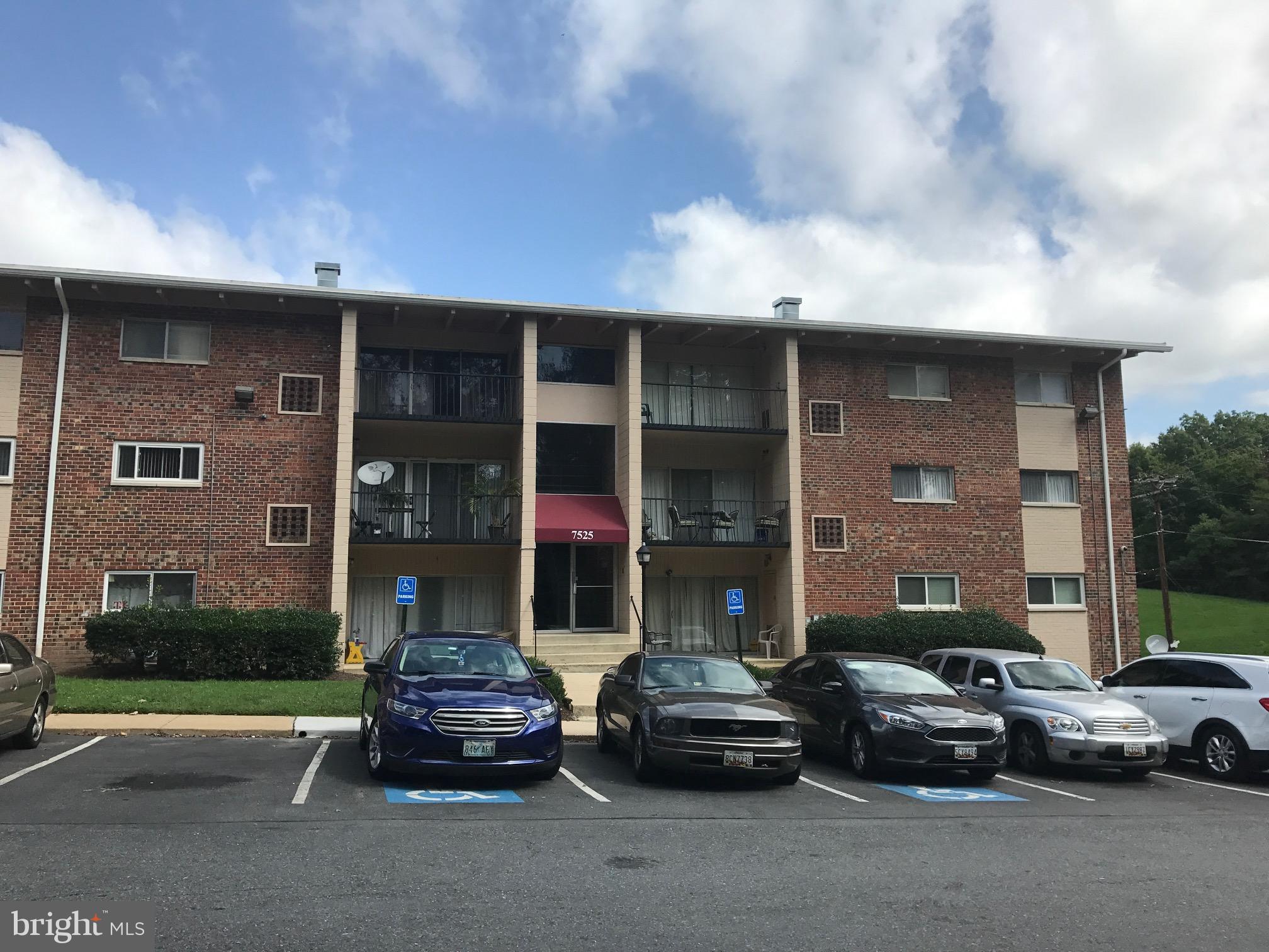 FRENCHMANS CREEK - Residential Lease