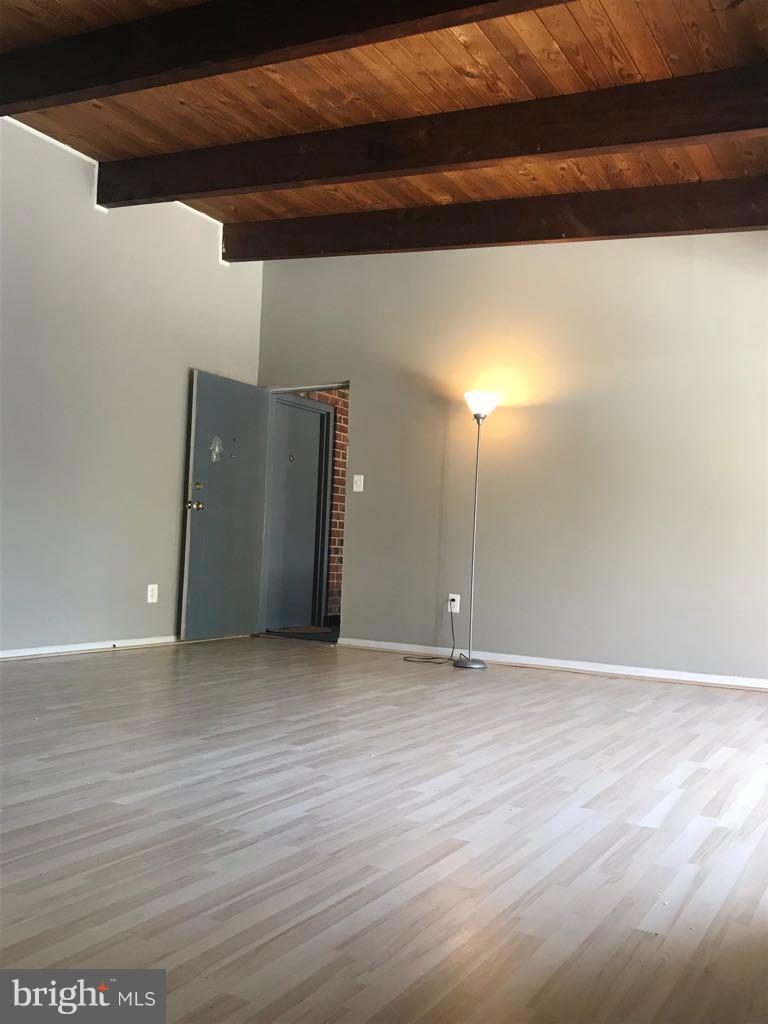 FRENCHMANS CREEK - Residential Lease