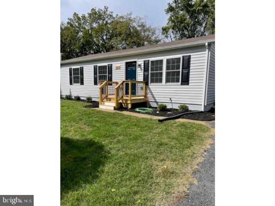 Completely renovated / upgraded home with practically new everything! granite, lvp, tile surrounds, en-suite, inviting large rear porch overlooking large yard, new kitchen, appliances, baths,hvac, roof, siding, windows and more. Located on quiet cul-de-sac and convenient to rt 7 and nova!