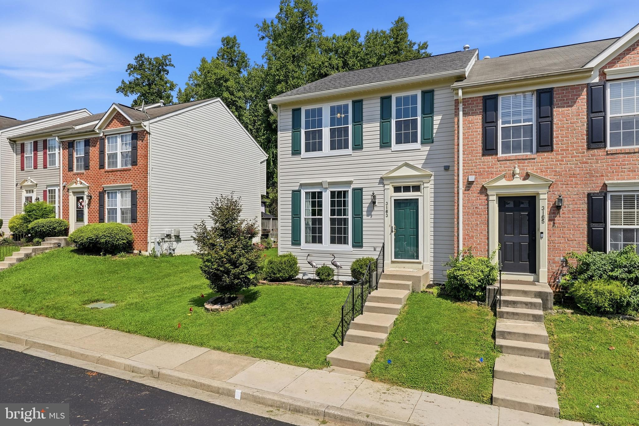 3163 FREESTONE COURT