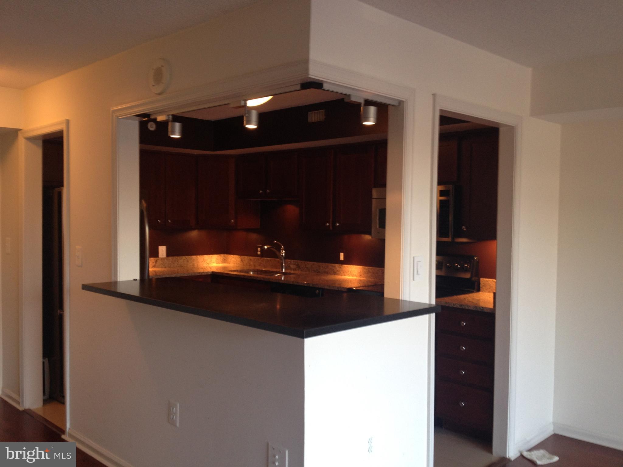 RENAISSANCE - Residential Lease