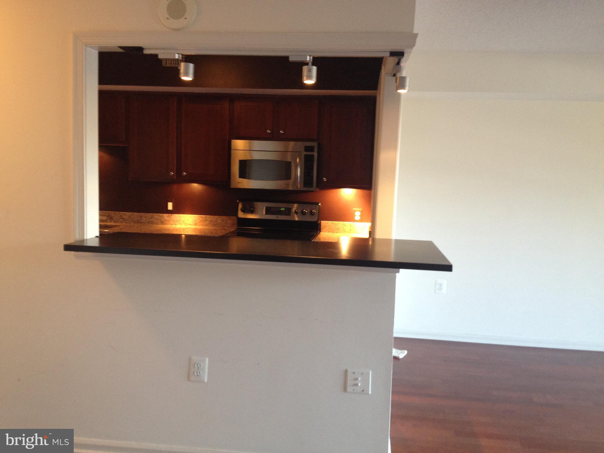 RENAISSANCE - Residential Lease