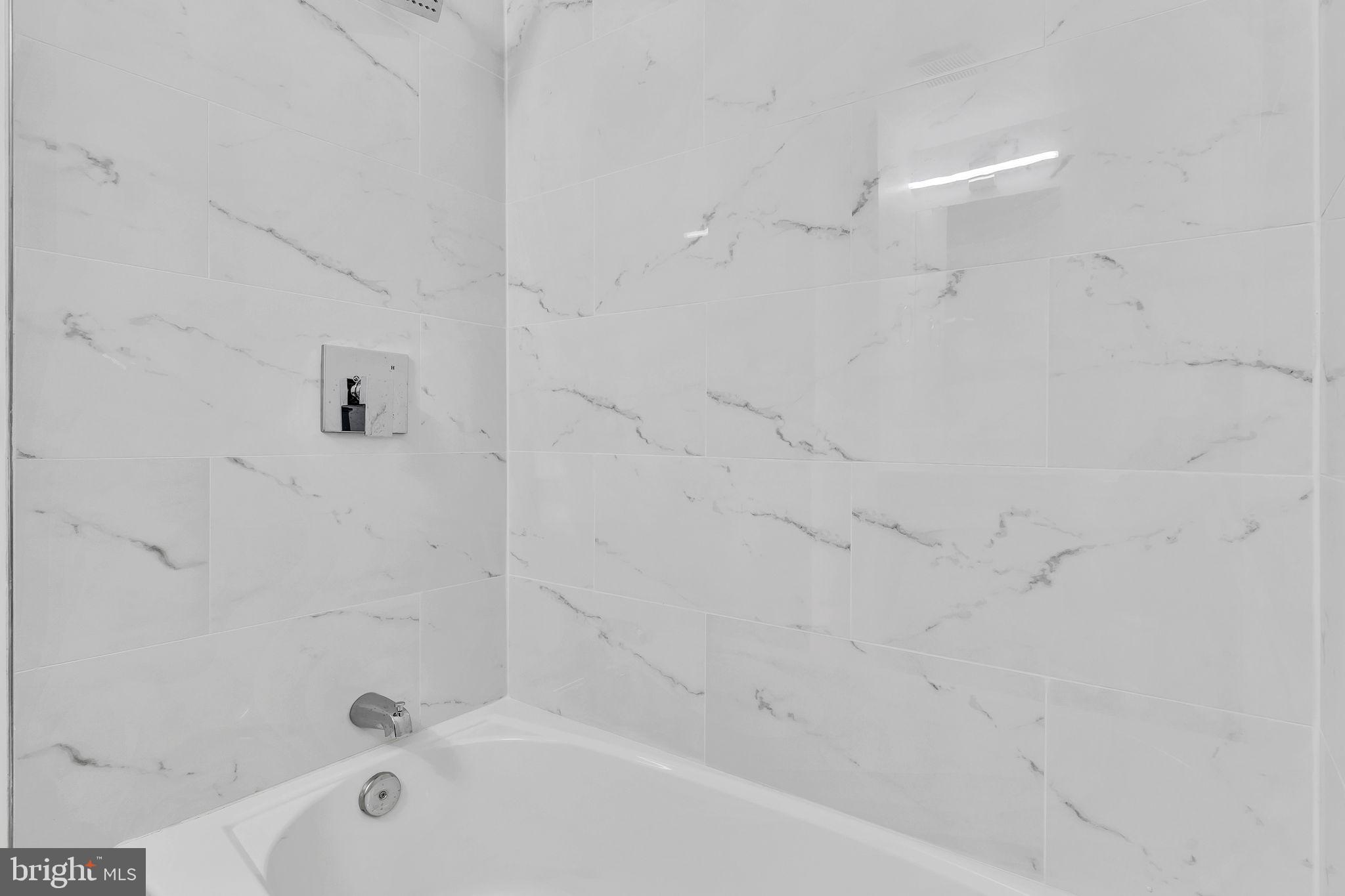 BLADENSBURG - Residential