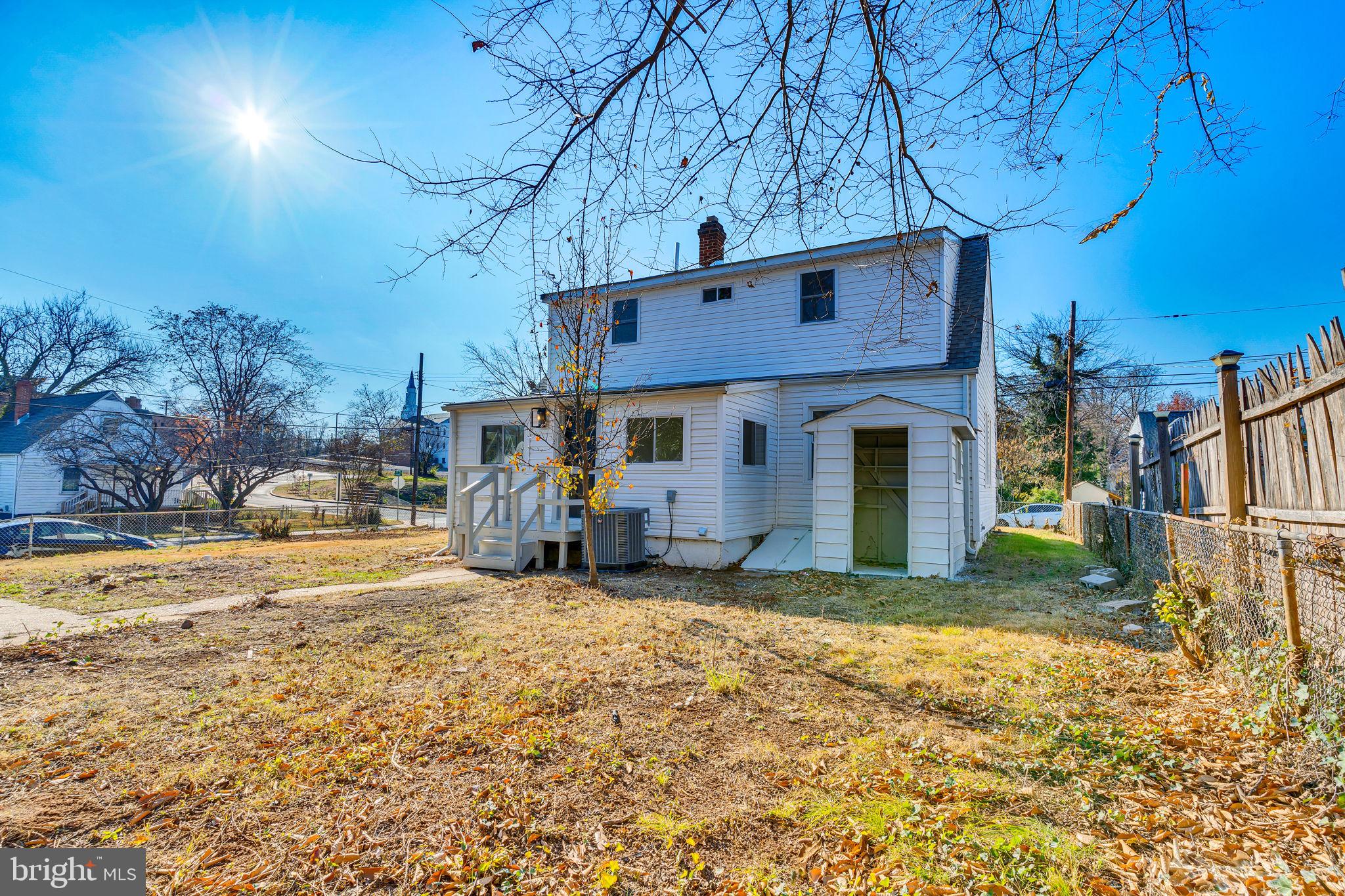 BLADENSBURG - Residential