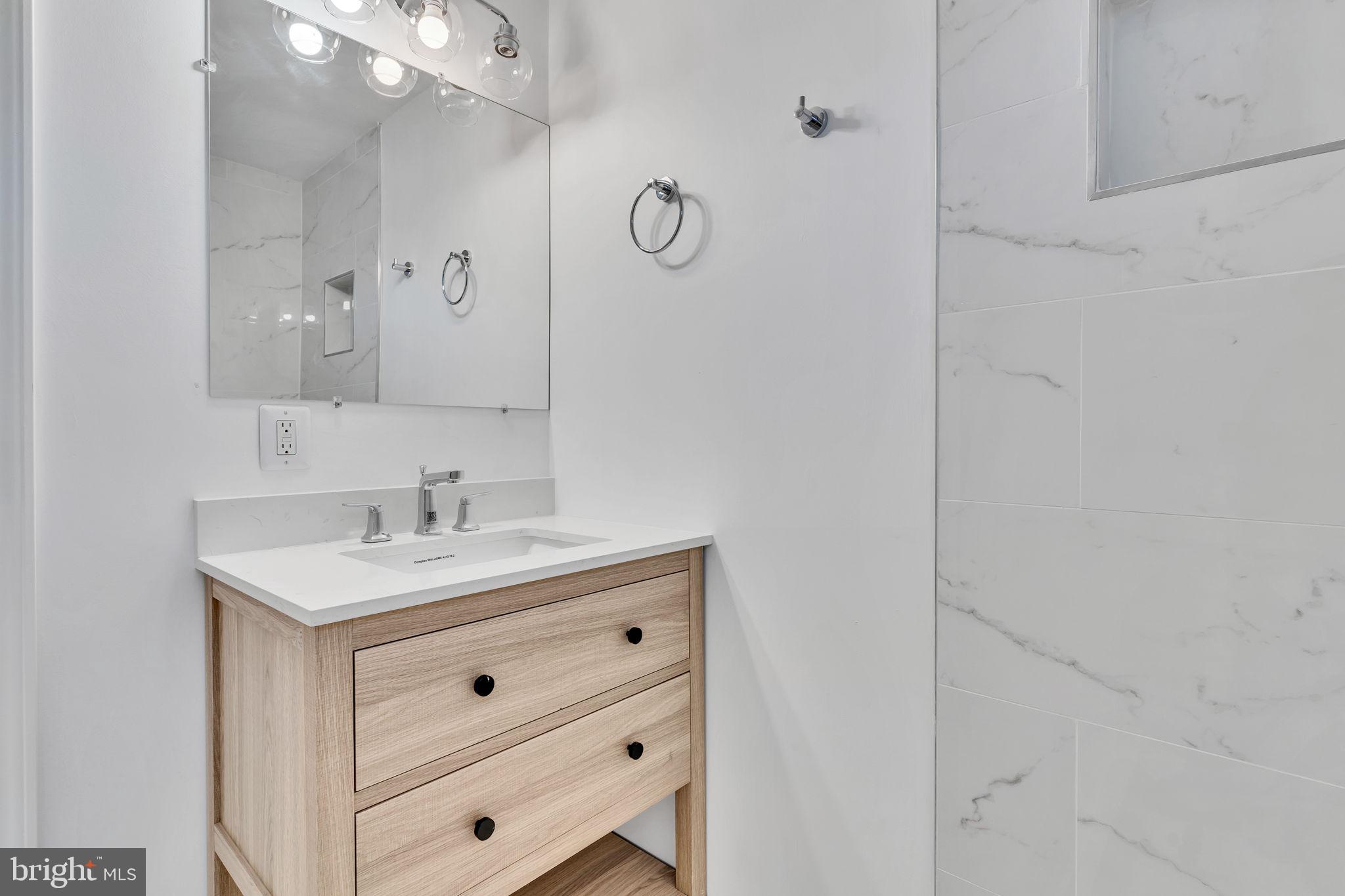 BLADENSBURG - Residential