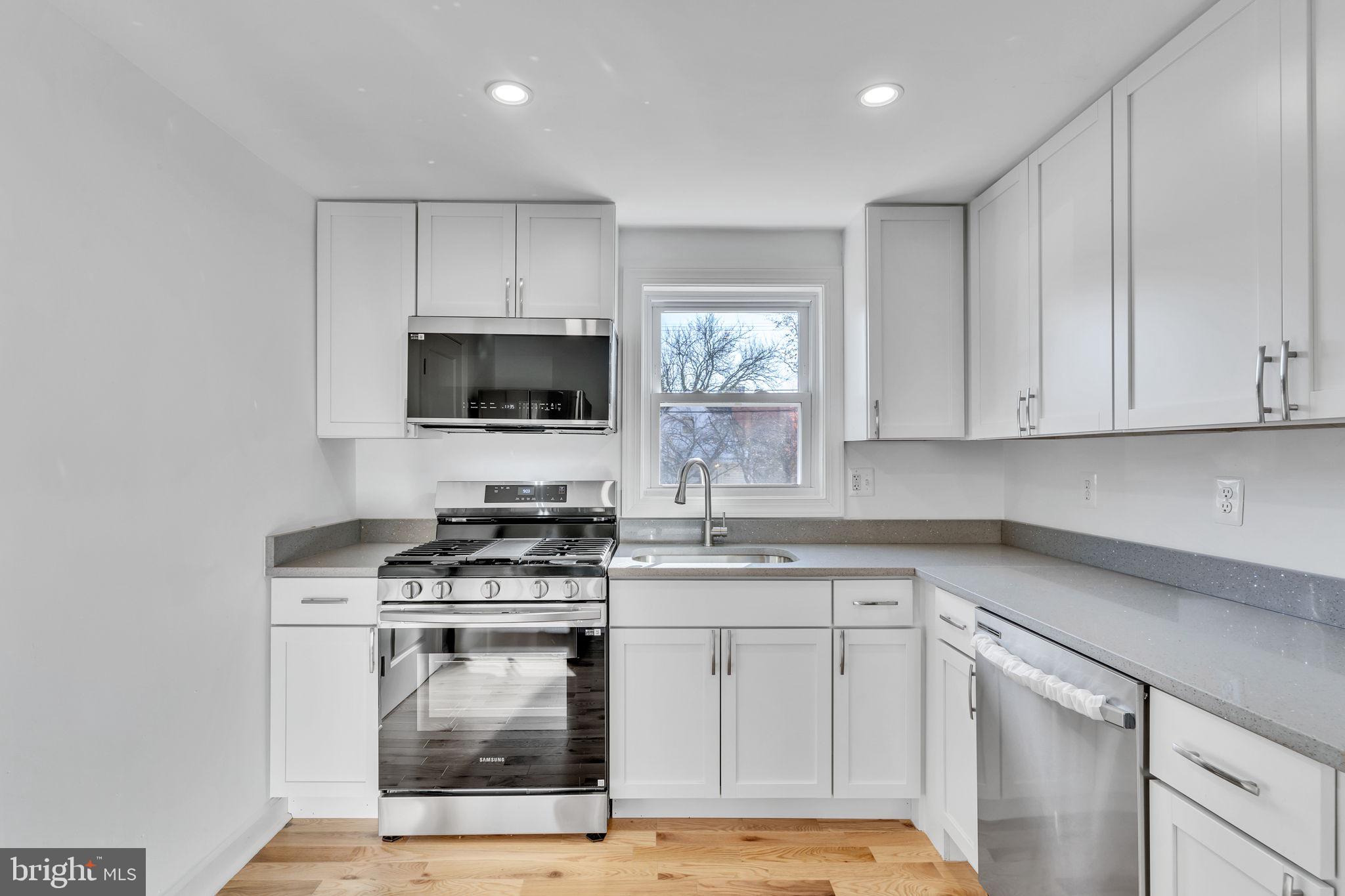 BLADENSBURG - Residential