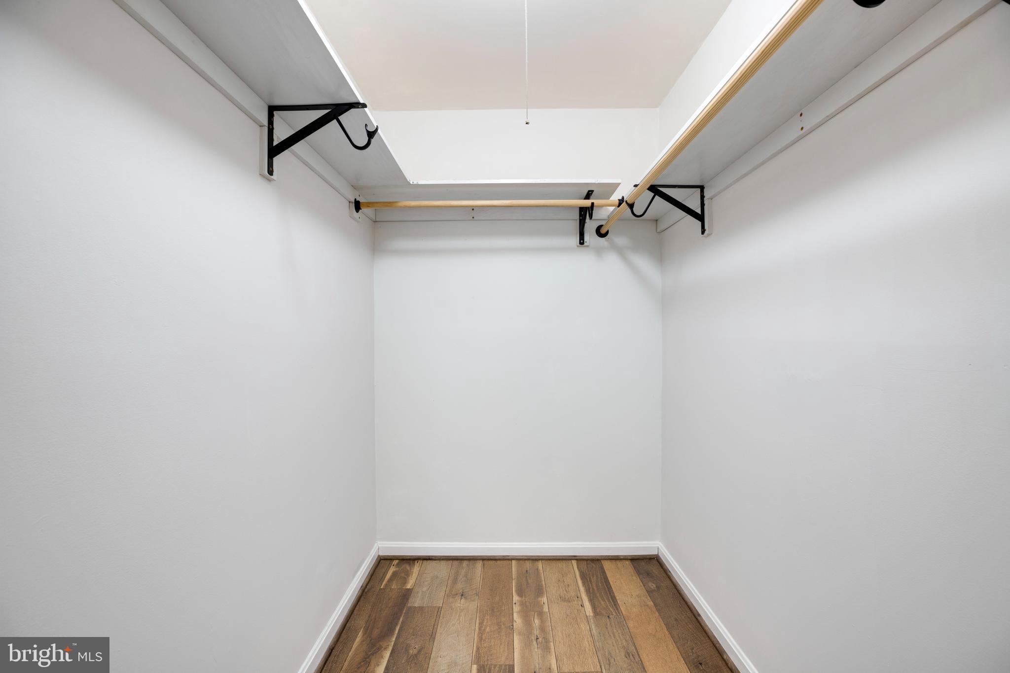 KEENE MILL WOODS - Residential Lease