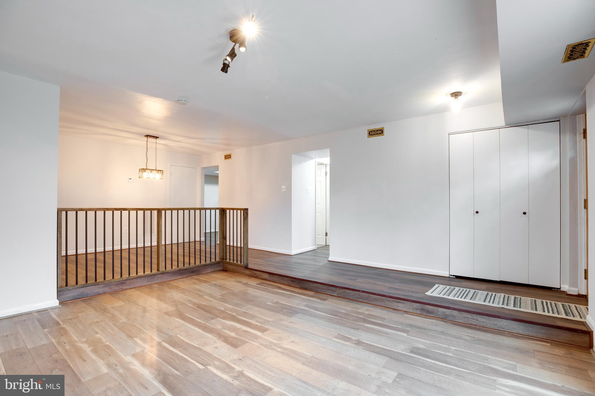 KEENE MILL WOODS - Residential Lease