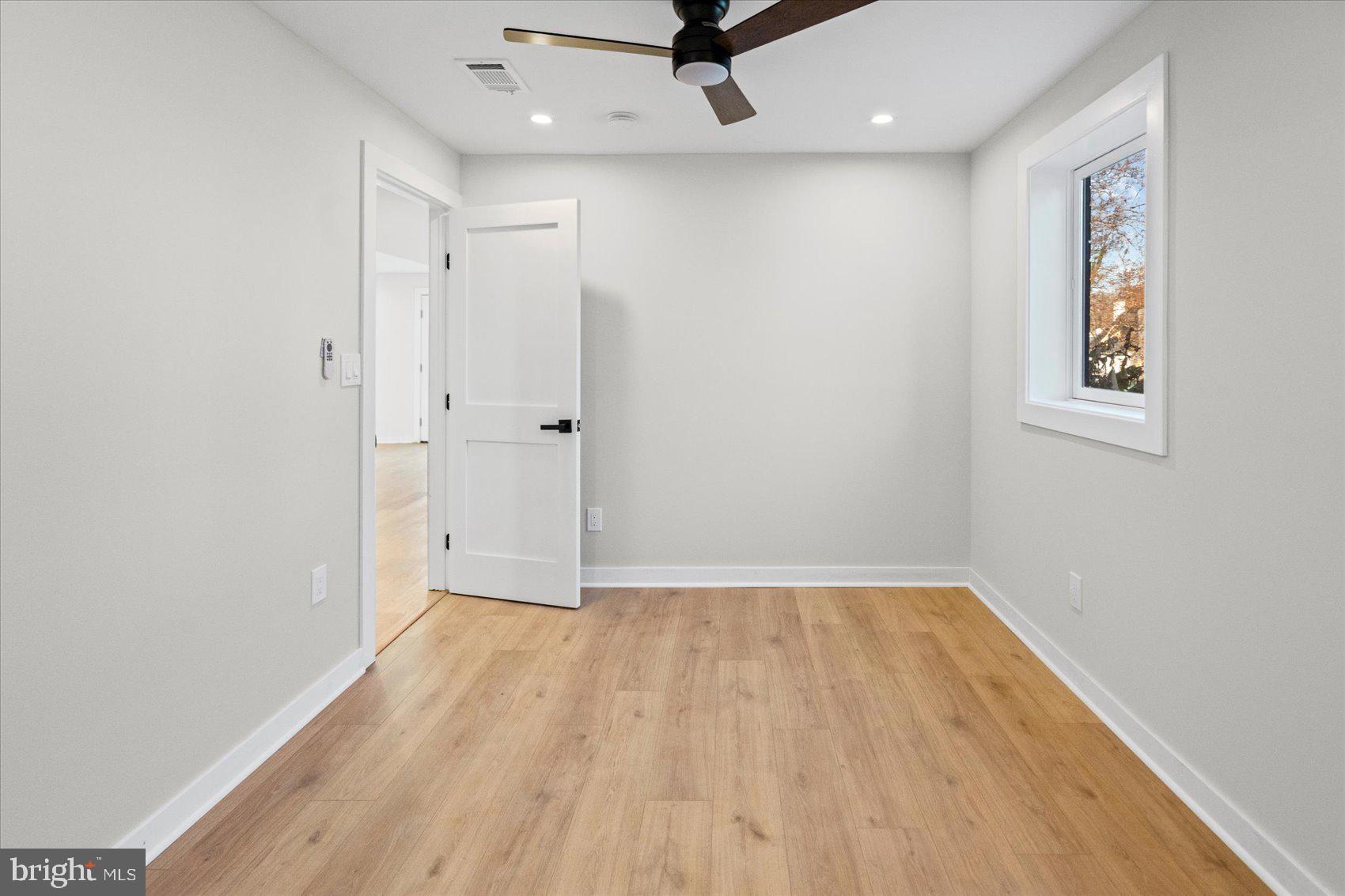 CAPITOL HEIGHTS - Residential