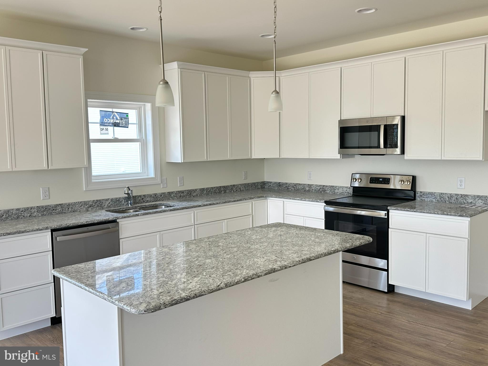 606 GREENBROOK DRIVE (LOT 74)