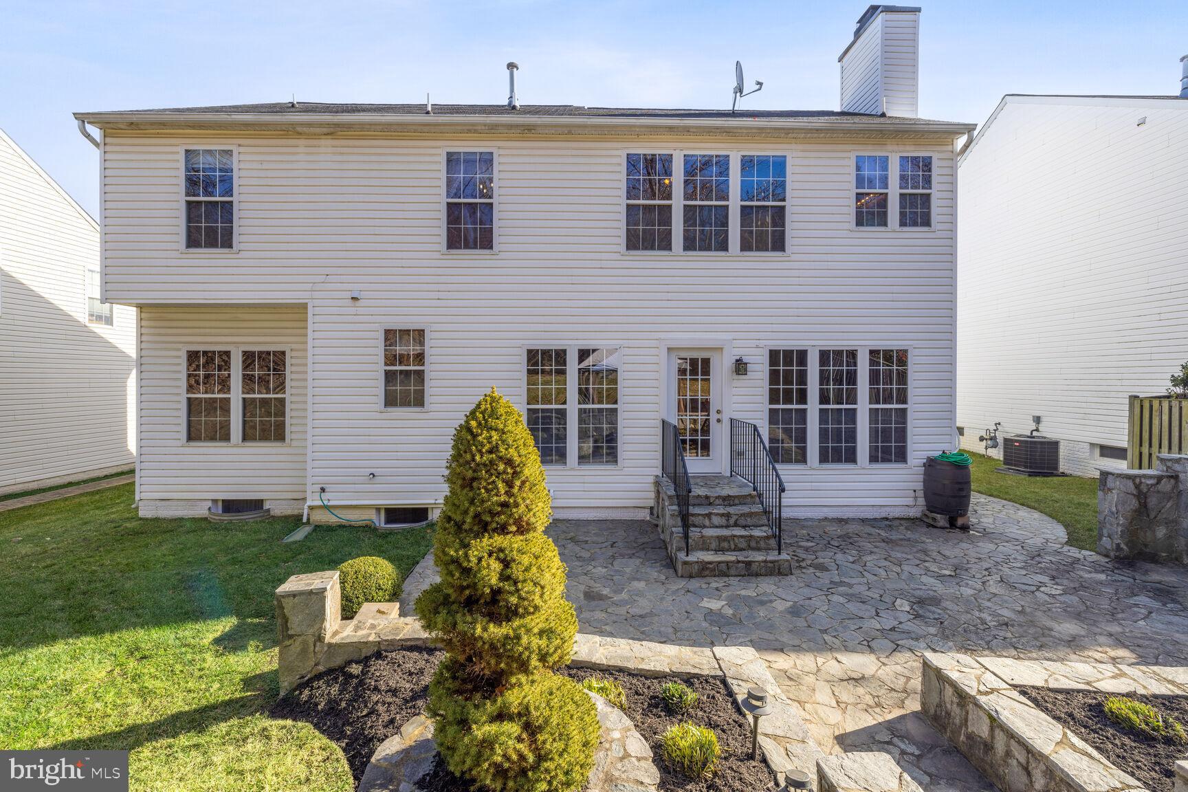 SENECA CROSSING - Residential