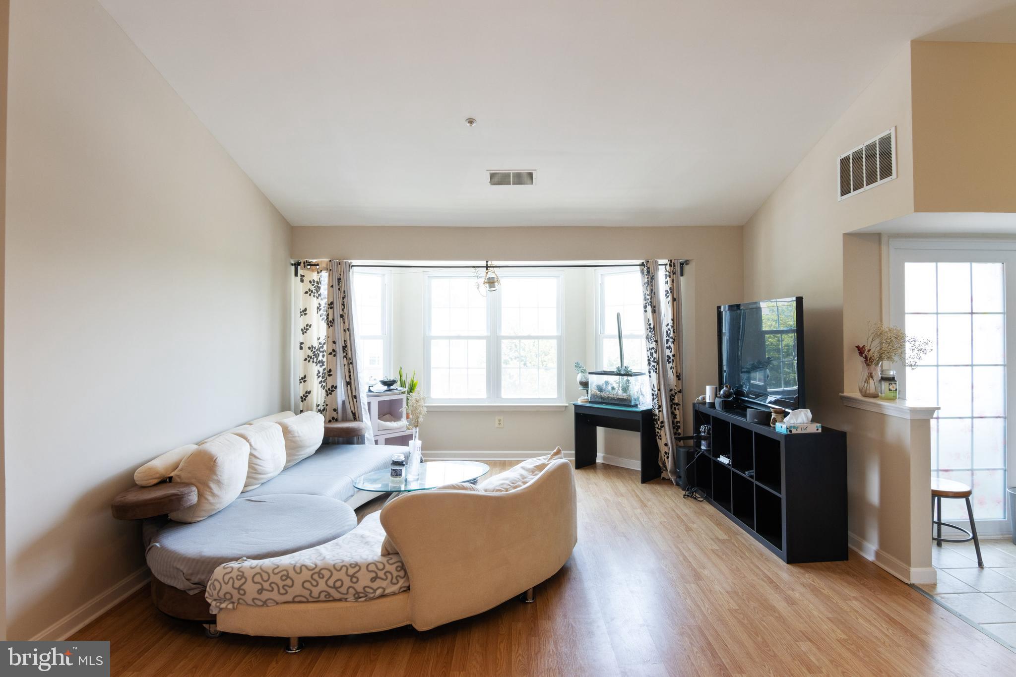 TAYLOR RIDGE CONDOMINIUMS - Residential