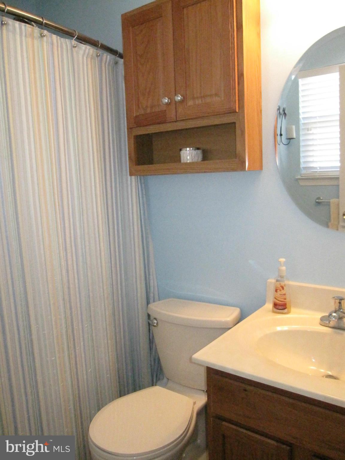 LAUREL GLEN - Residential