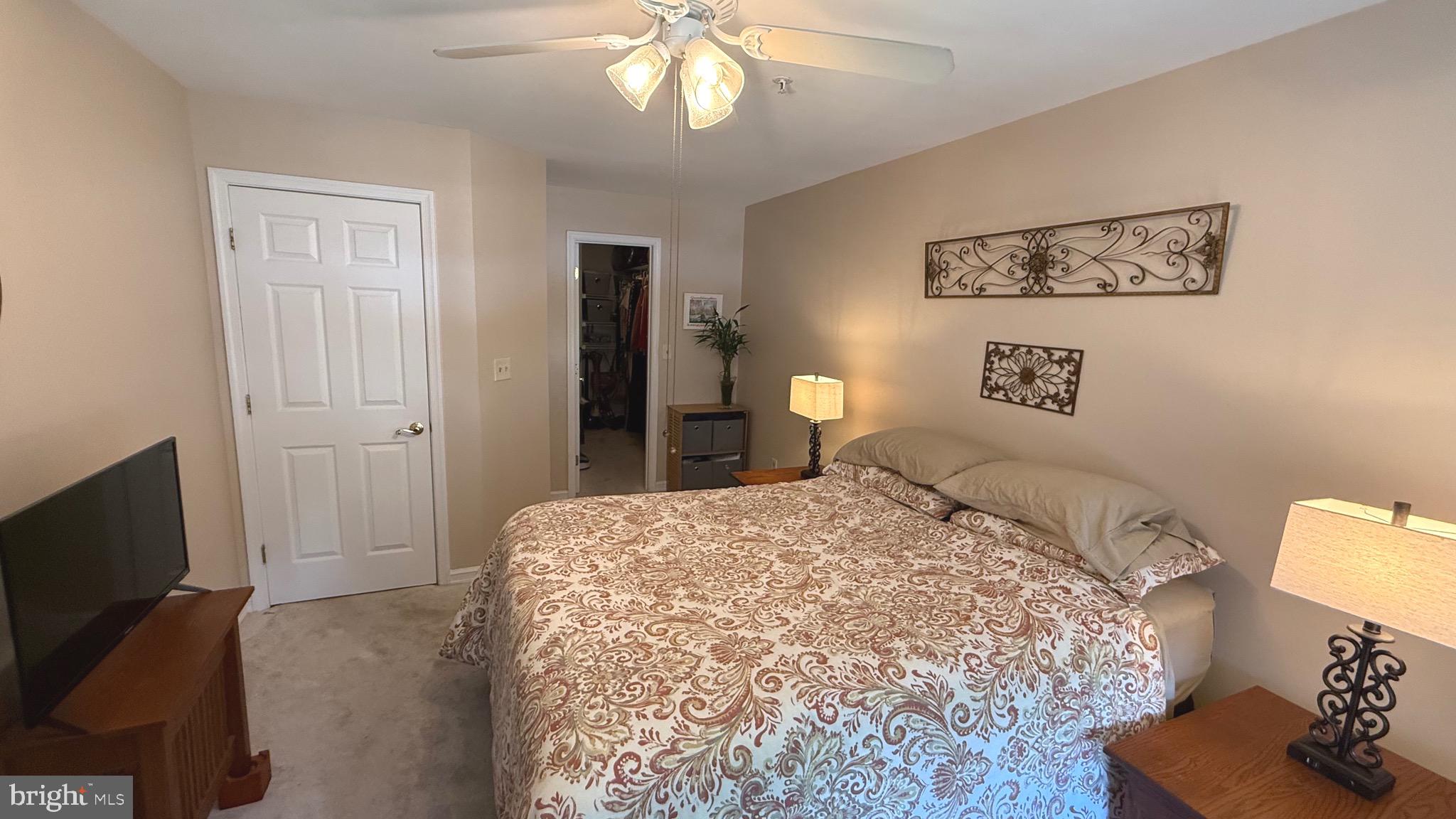 ENGLISH COUNTRY MANOR - Residential