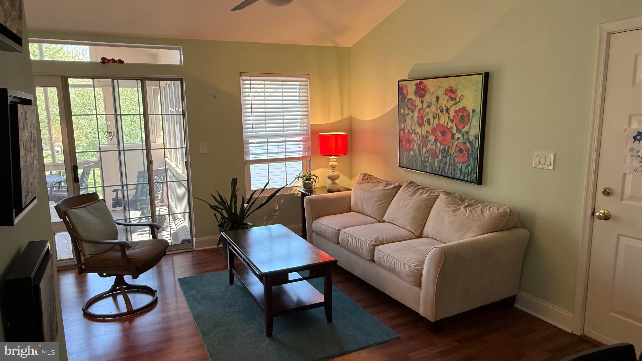 ENGLISH COUNTRY MANOR - Residential