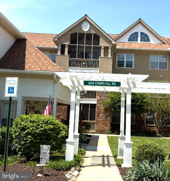 ENGLISH COUNTRY MANOR - Residential