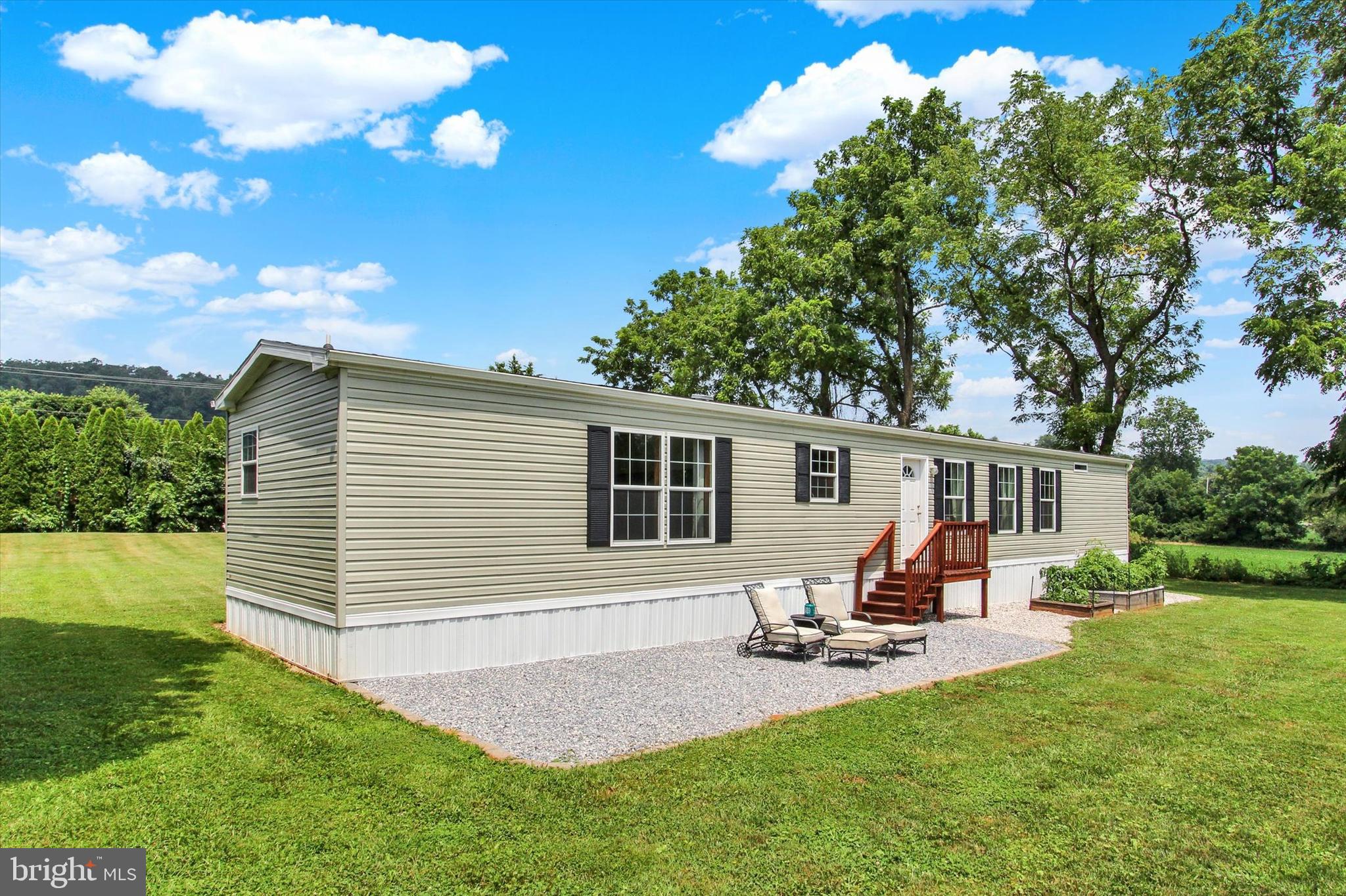 3898 GREEN VALLEY ROAD