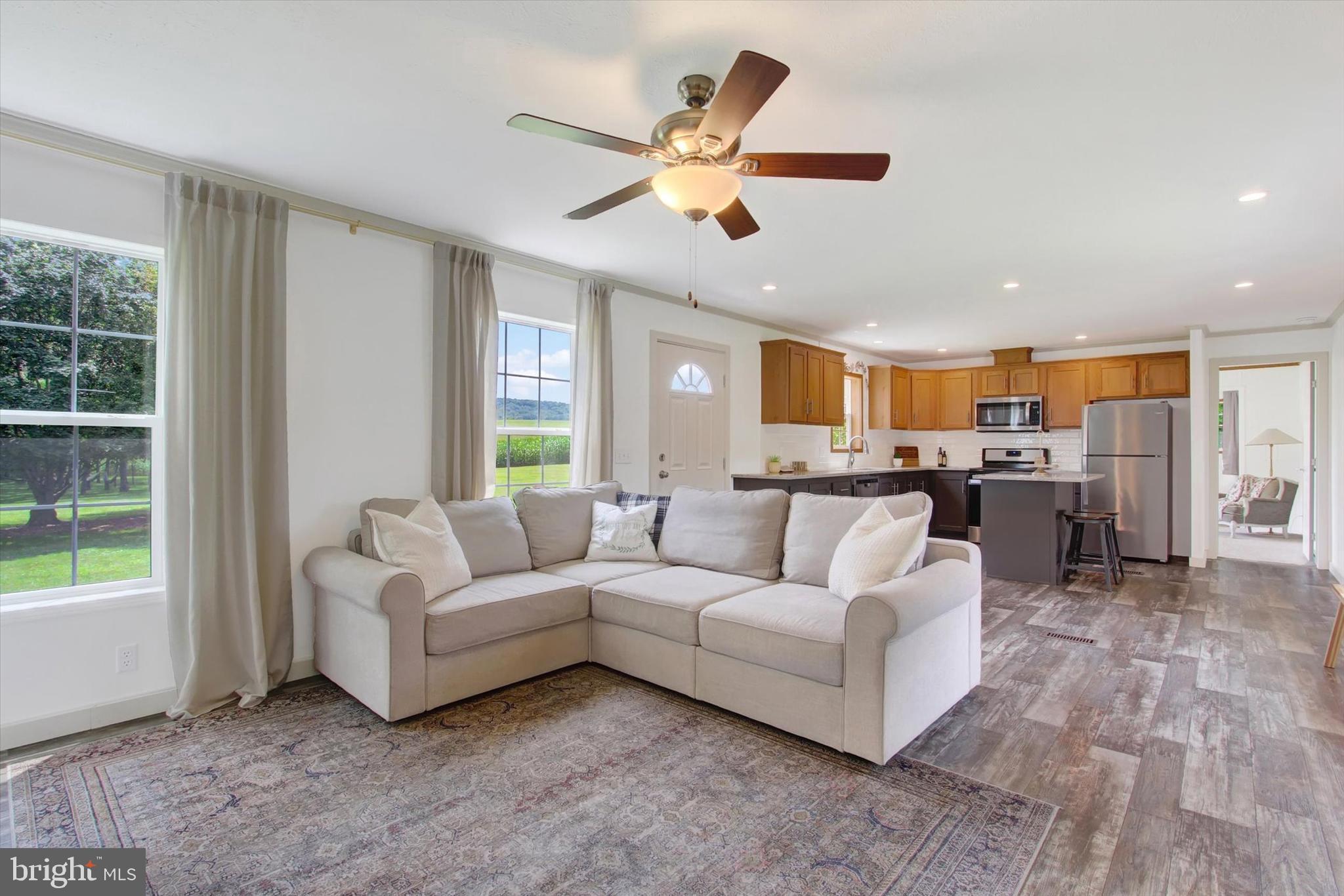 3898 GREEN VALLEY ROAD