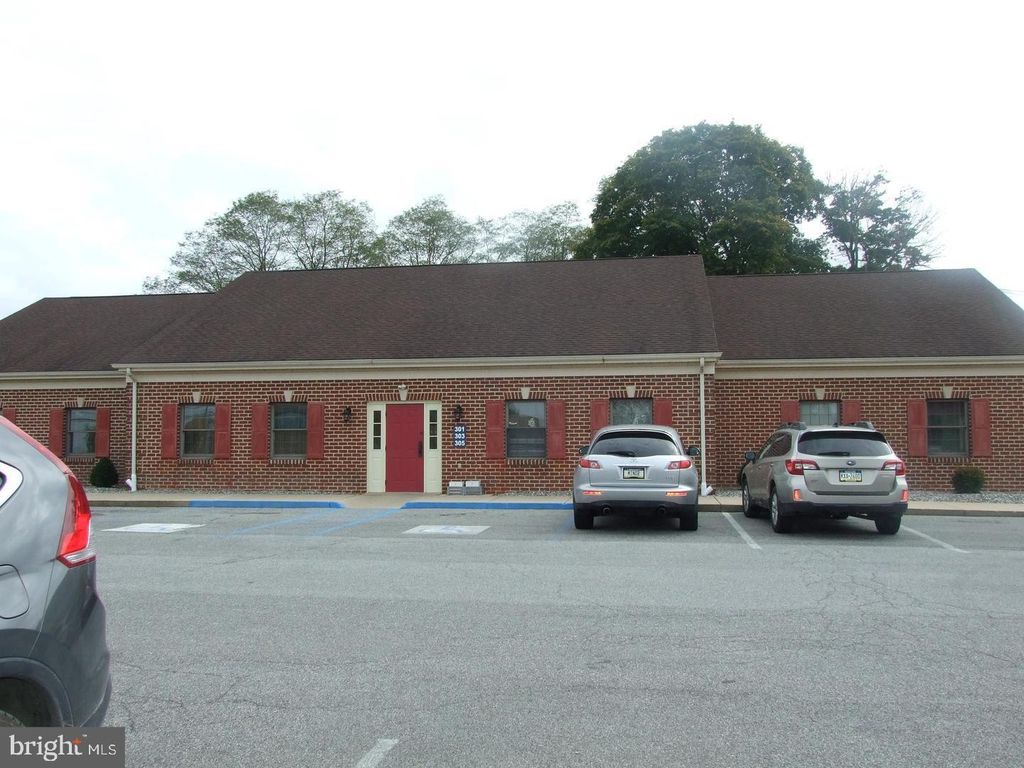 Photo of 303 N 3rd Street, OXFORD, PA 19363 (MLS # PACT2118008)