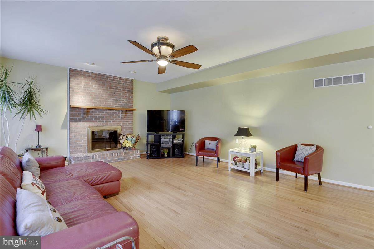 SABRINA PARK - Residential