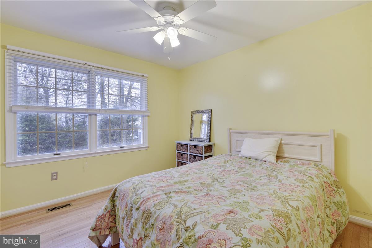 SABRINA PARK - Residential