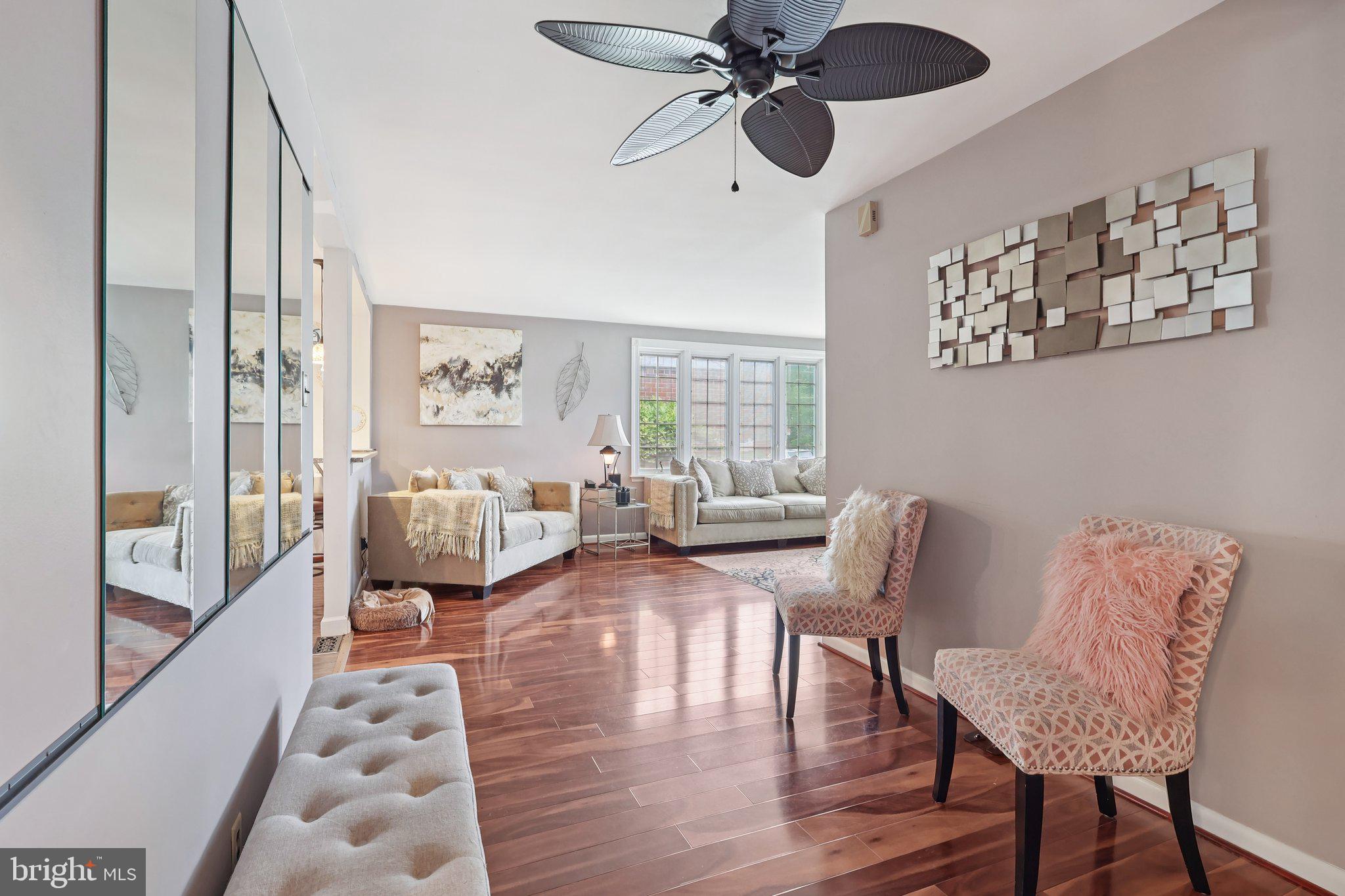 FOX CHASE - Residential